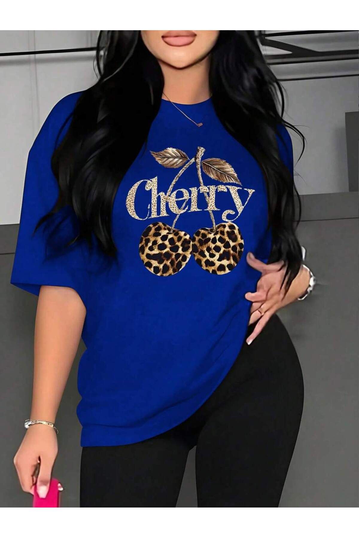 cc collection Leopar Desenli Kiraz Baskı Detaylı Kadın Oversize T-Shirt