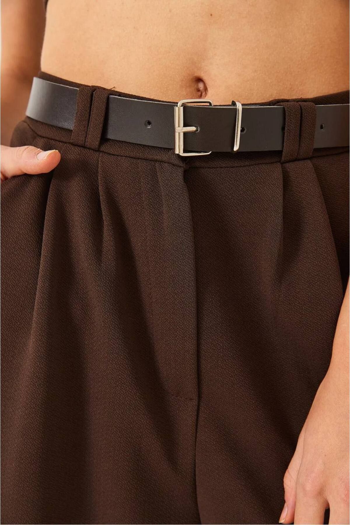 MetuCA Kadın Yüksek Bel Oversize Bol Kesim Pileli Kemerli Palazzo İthal Krep Kumaş Pantolon,