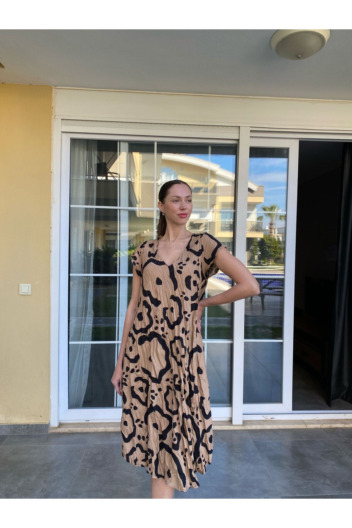MODA Kadın Sihirli Elbise V Yaka Eteği Valonlu