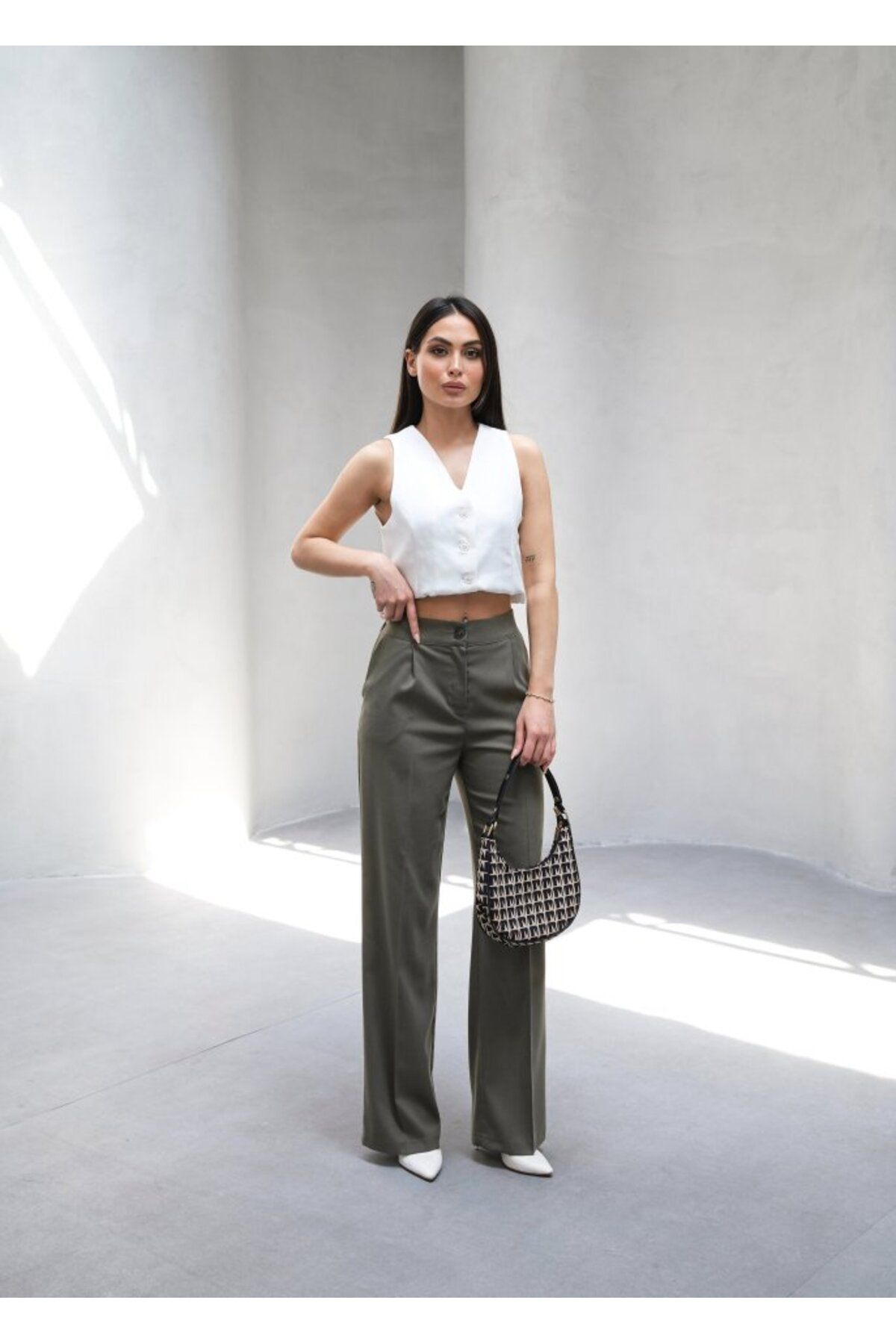 velmorafashion Arkasi Lastikli Pileli Dökümlü Wide Leg Pantolon