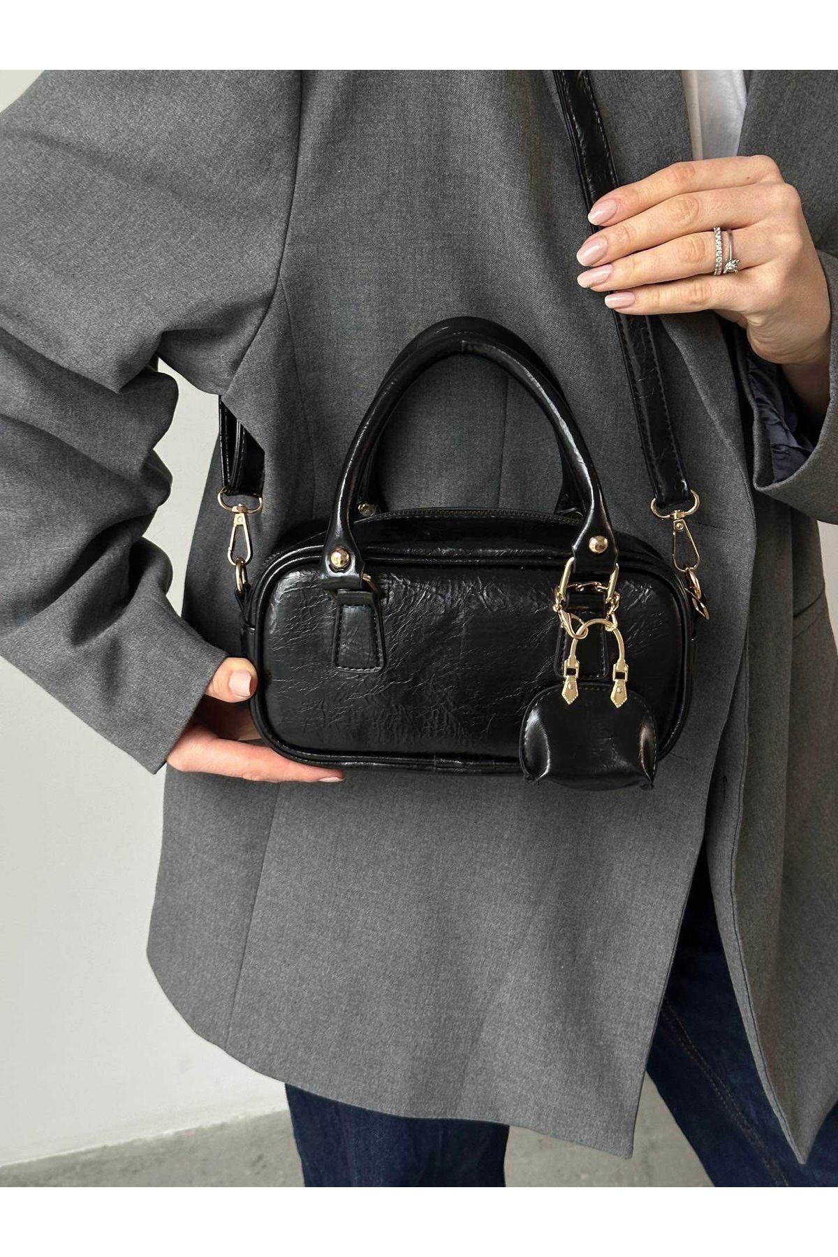 Assia Atelier Kadın Gold Aksesuarlı Mini Cüzdan Detaylı El ve Omuz Çantası