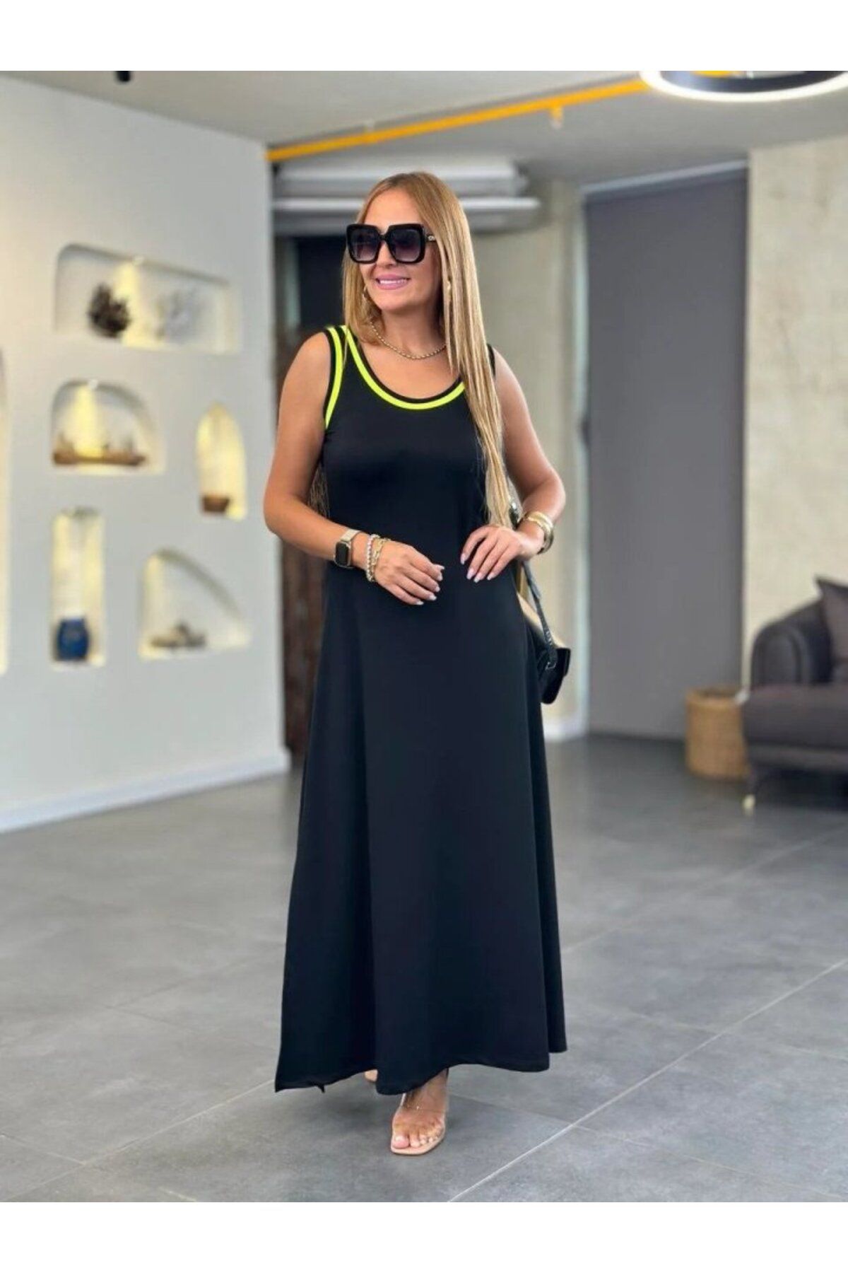 velmorafashion Kadın Kristal Kumaş Askılı Maxi Boy Biyeli Elbise