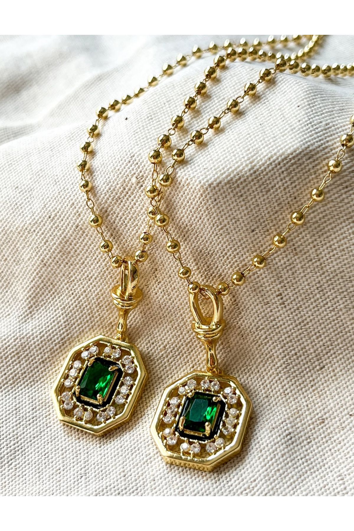 DAZLİNGACCESSORY Yeşil Taşlı Serenay Gold Kolye
