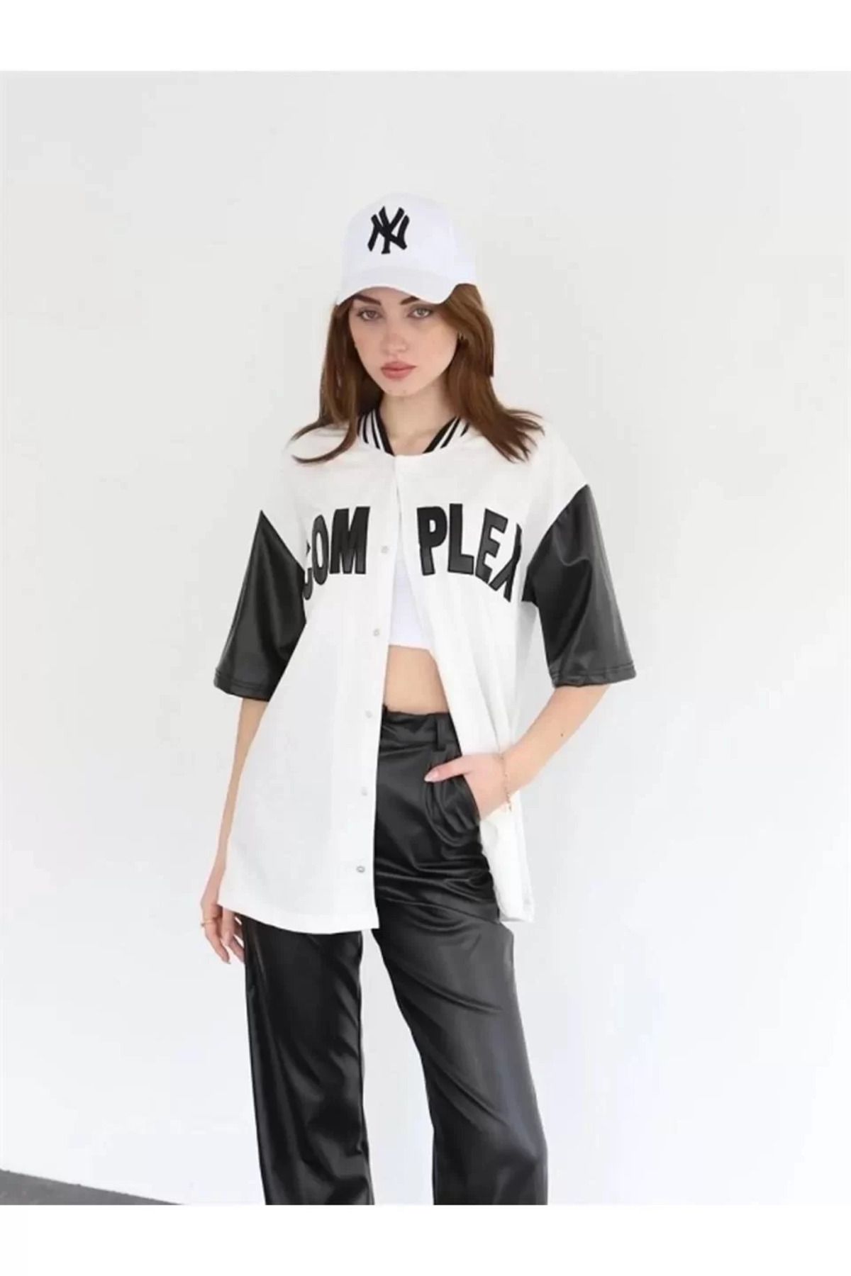 FantaziAtölyesi Kadın Complex Kolları Deri Kolej Oversize T-shirt - Beyaz