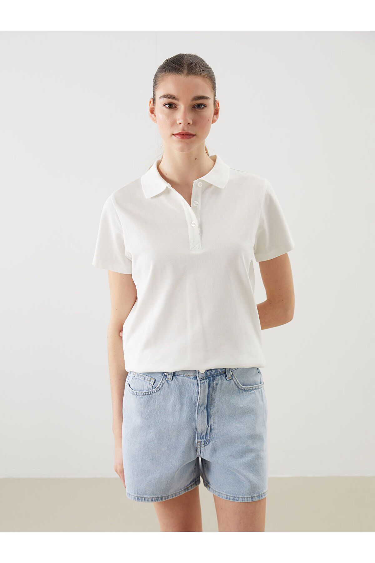 LC Waikiki Polo Yaka Pike Kadın Tişört