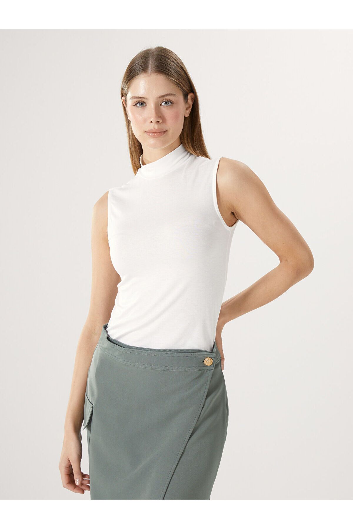 LC Waikiki Dik Yaka Kadın Body