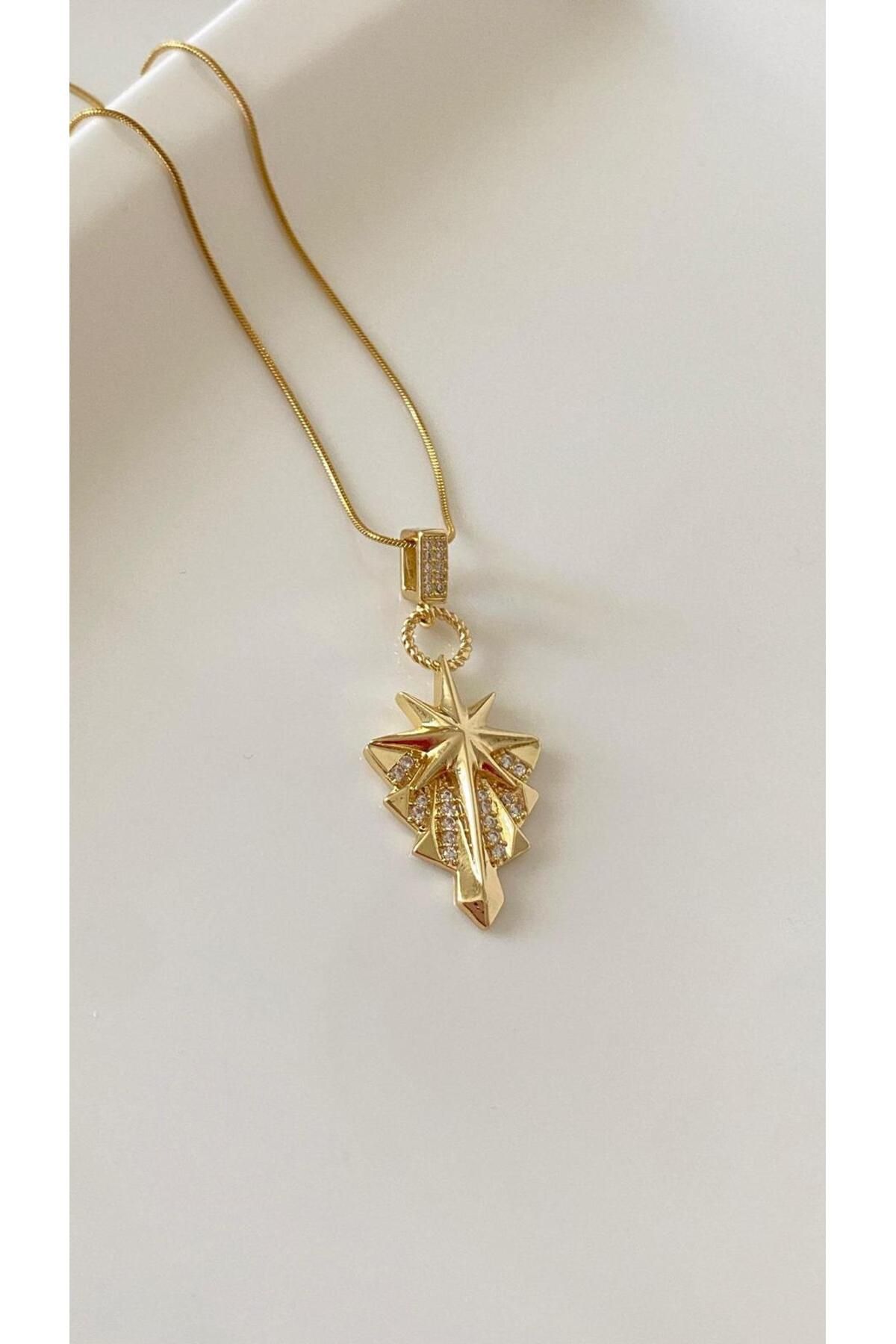 melif accesories Gold Renk İtalyan Zincirli Beyaz Zirkon Taşlı Kuzey Yıldızı Figürlü Çelik Kolye