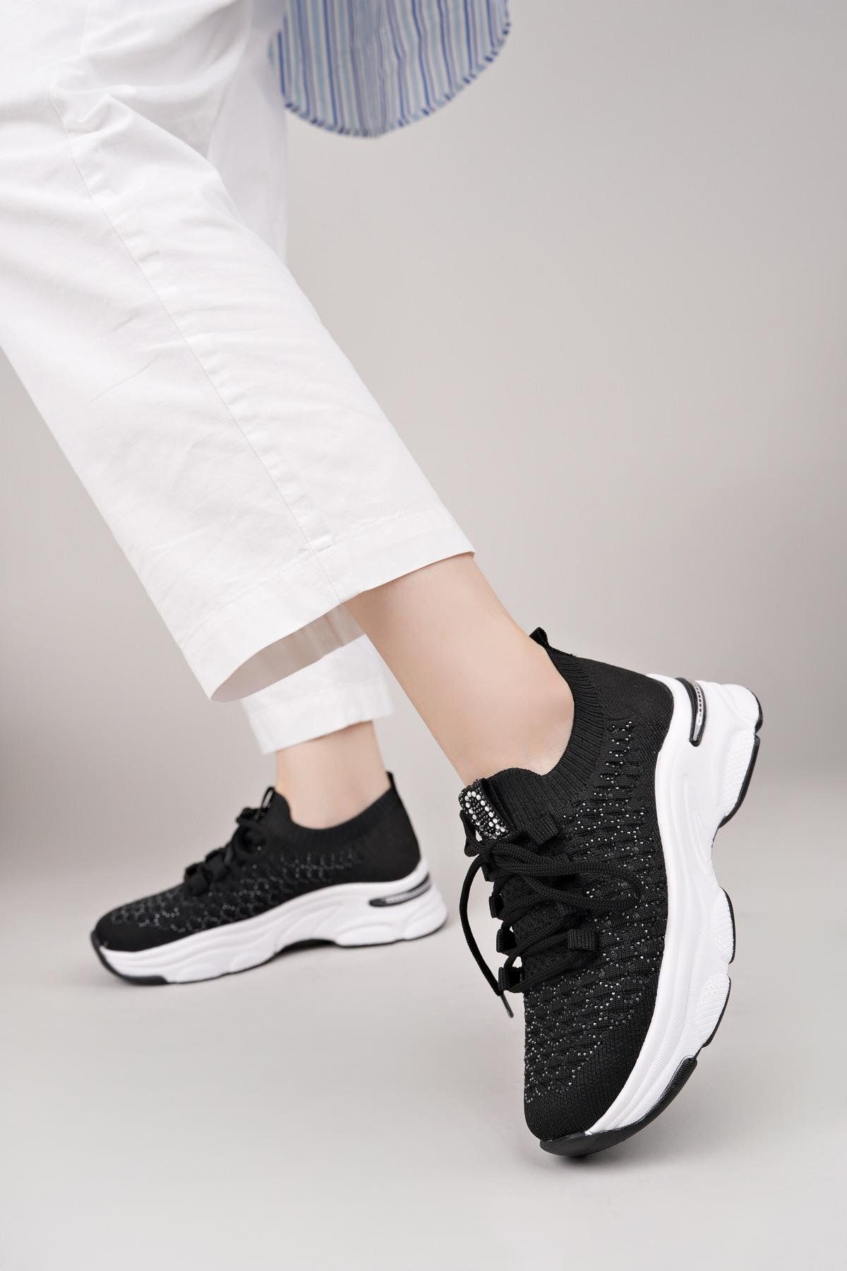 Nesil Shoes Swell 37100 Siyah Beyaz Triko Kadın Sneakers