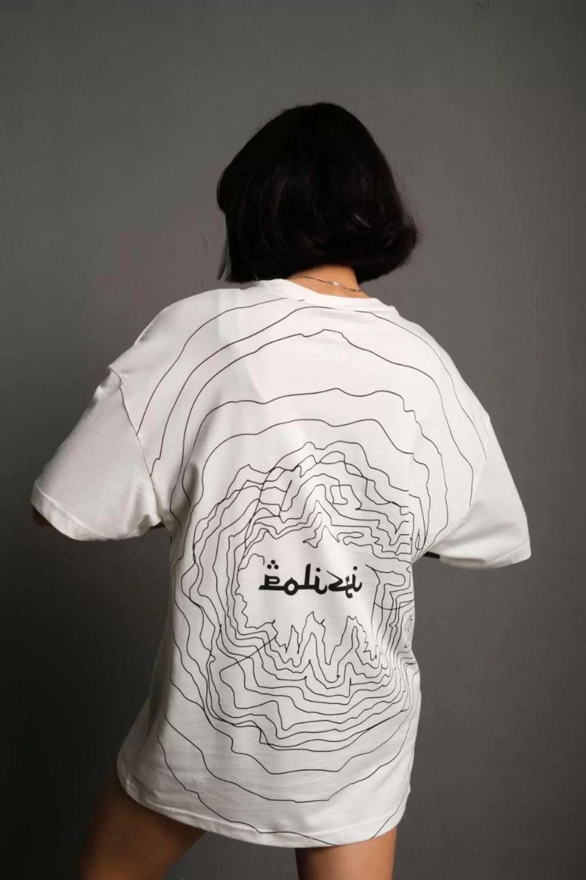 FantaziAtölyesi Kadın Bisiklet Yakalı Sırt Baskılı Oversize T-Shirt - Beyaz