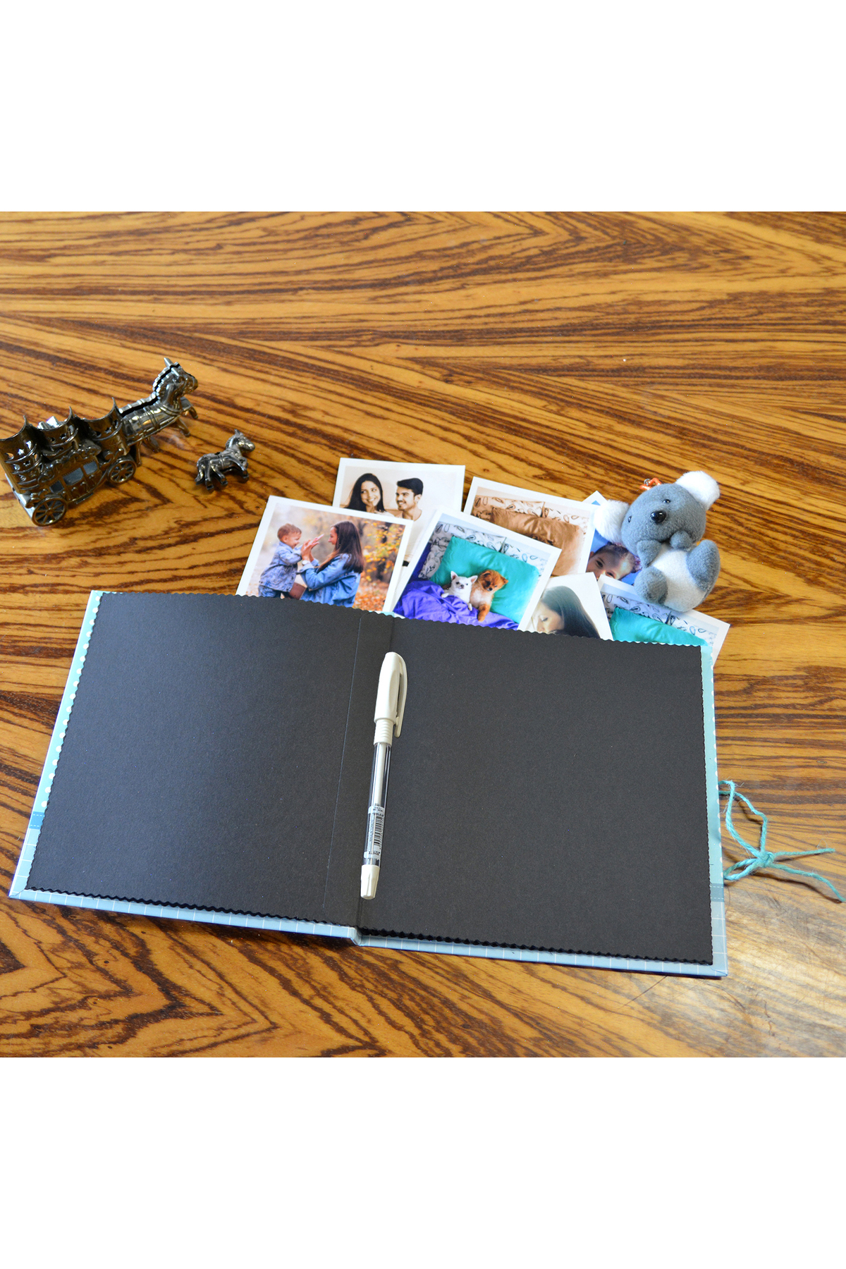 Nobbystar Uykucu Erkek Bebek Anı Defteri ve Fotoğraf Albümü – Beyaz Kalem + 2 Adet Sticker Hediyeli fotoğrafı 5 (önizleme)