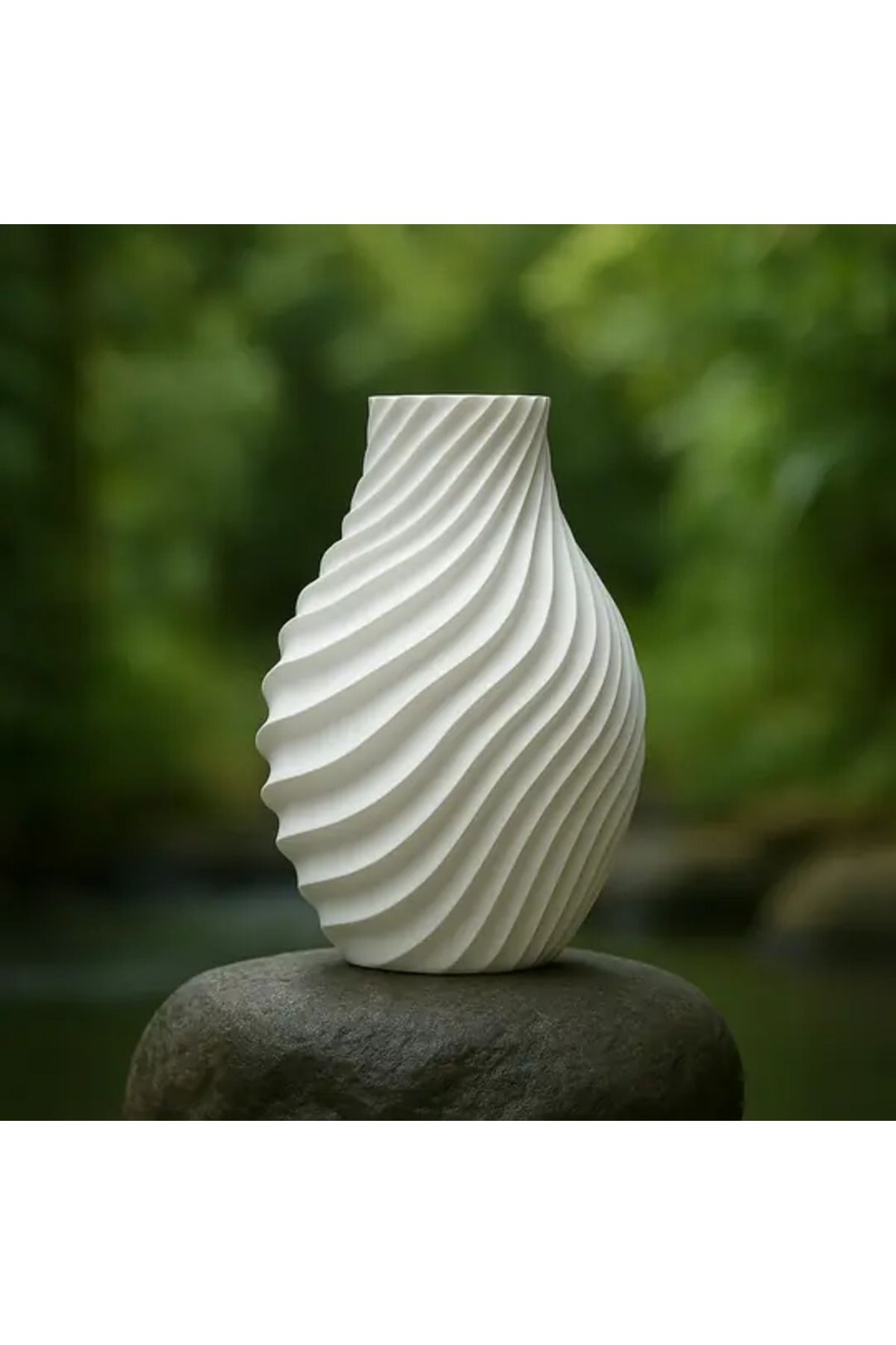 sermen kreatif Doğayla Dans Eden Form Vazo