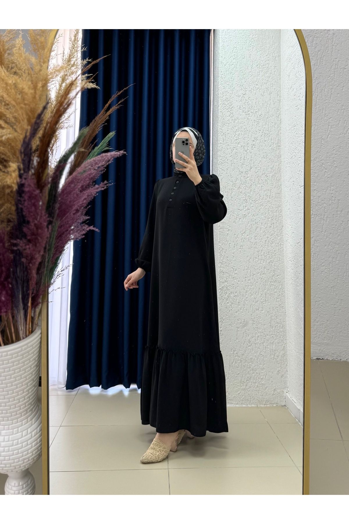 Ebrar Store Vesira Göğüs Düğme Detaylı Etek Fırfırlı Krep Elbise-PA9215 Siyah