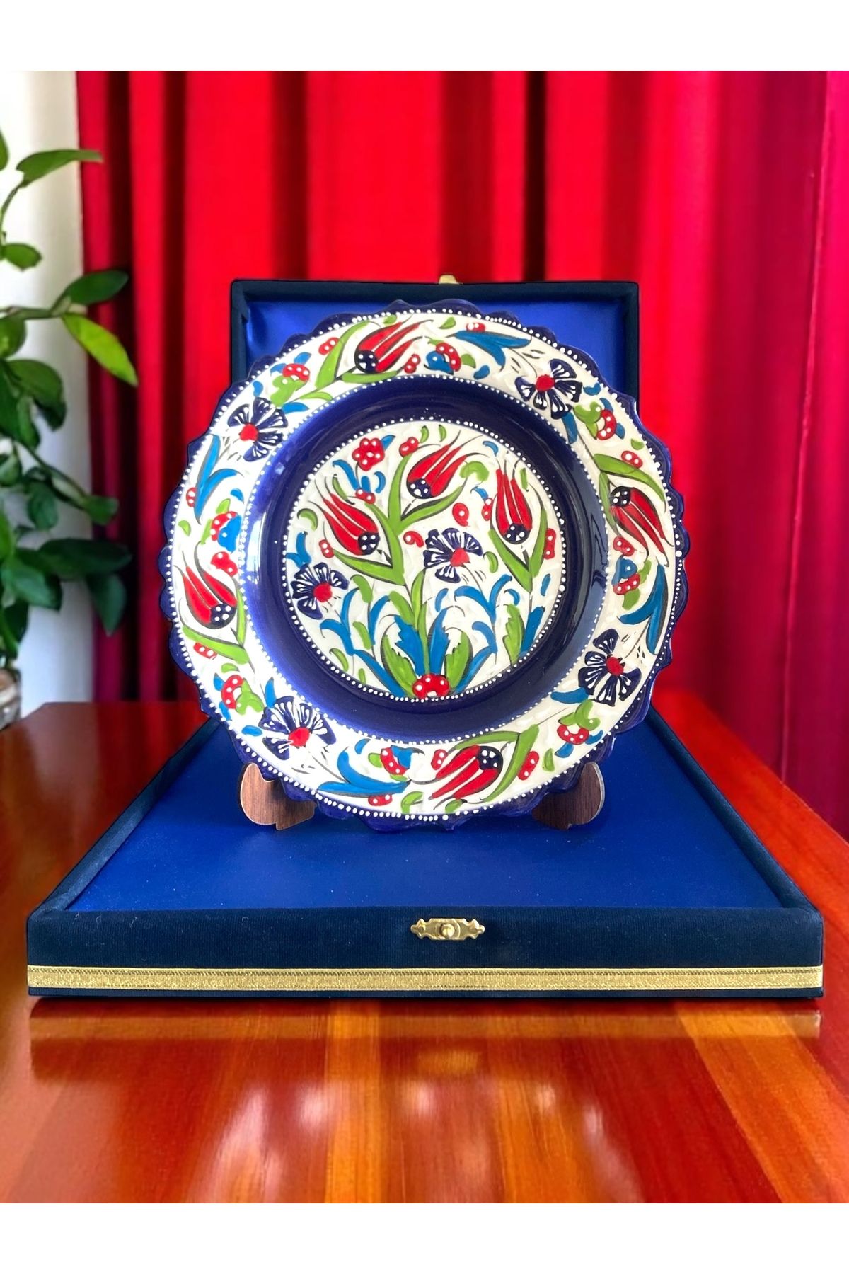 STORESZA Kadife Kutulu El Yapımı 25cm Samur Çini Tabak
