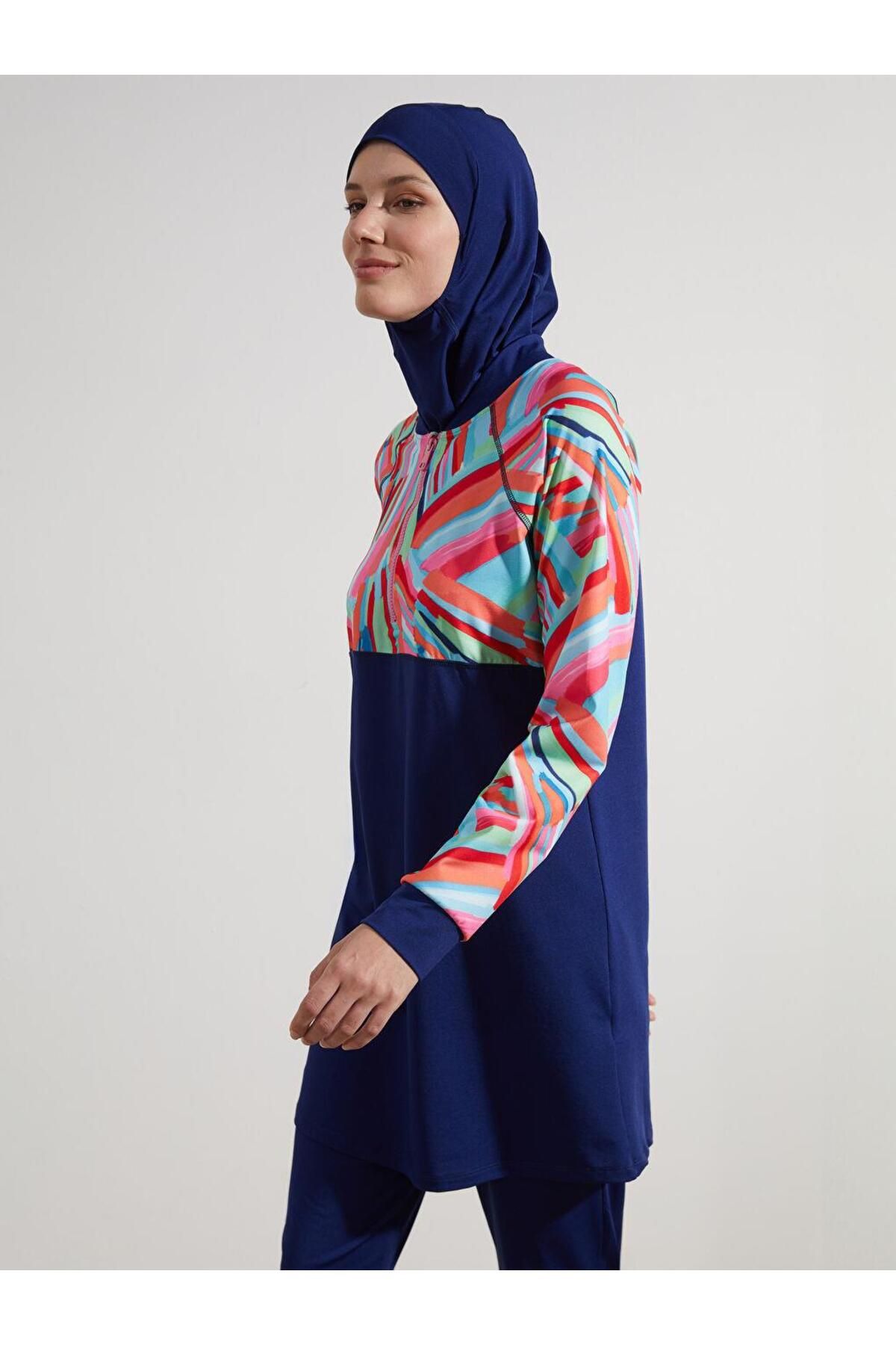 LC Waikiki Kolej Yaka Desenli Kadın Tesettür Mayo Takımı (S5)