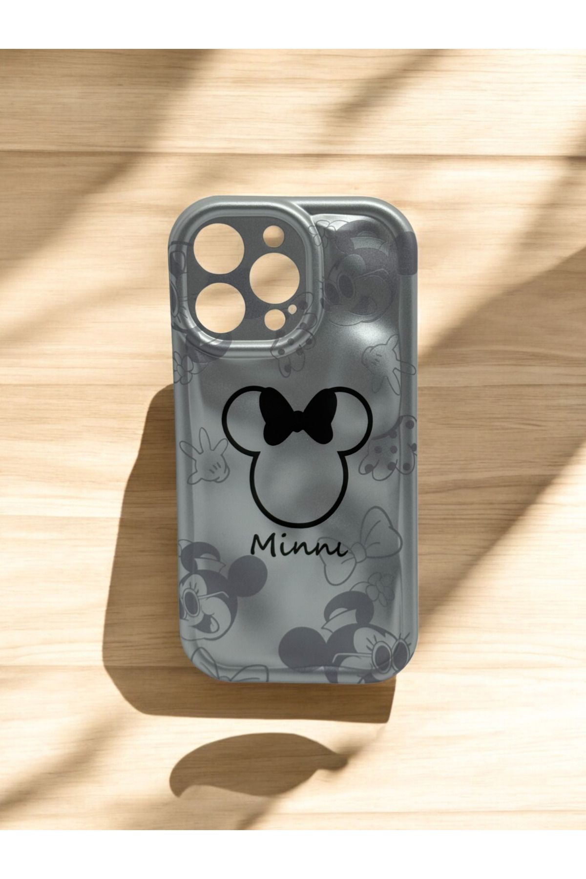 DUBİGOLD İPHONE 15 PRO MAX UYUMLU KABARTMALI MİCKEY MOUSE KILIF