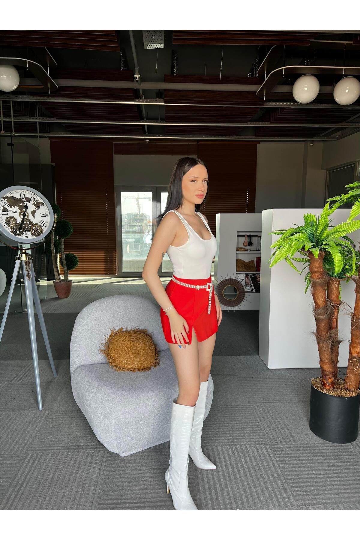 TamSeninTarzin Clara U Yaka Kalın Askılı Bodysuit