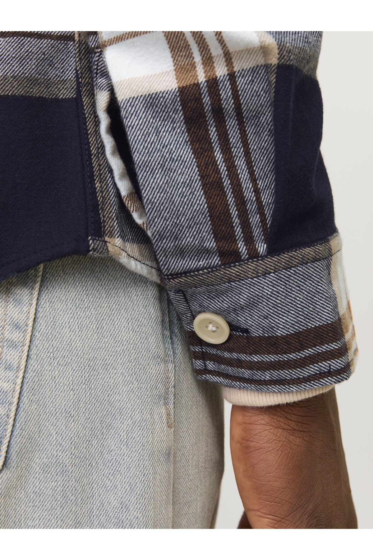 پیراهن مردانه شطرنجی آستین بلند | جک اند جونز Jack & Jones 12248409 - تصویر 3