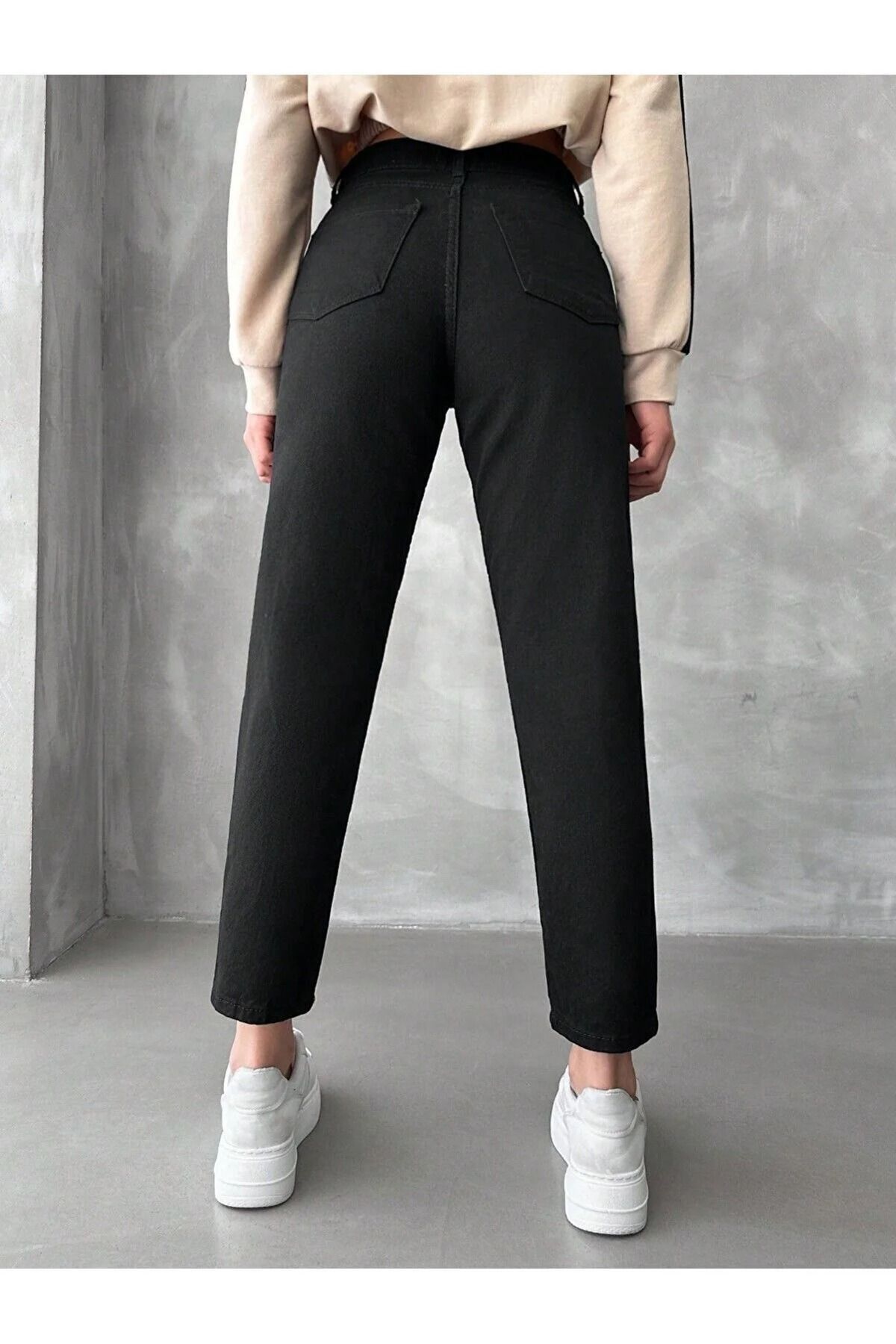WODDİ Duryn Mely Kadın Siyah Mom Jeans Kot Pantolon Rahat Kesim-1