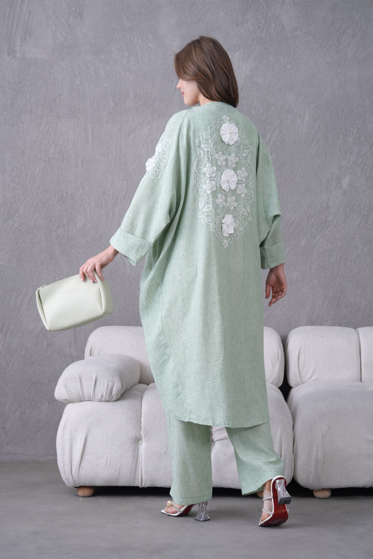 Miss Allos Kadın Arkası Ve Kolları Nakışlı Çiçek Ve İnci Süslemeli Keten Kimono Hırka Ve Pantolon Alt Üst Takım