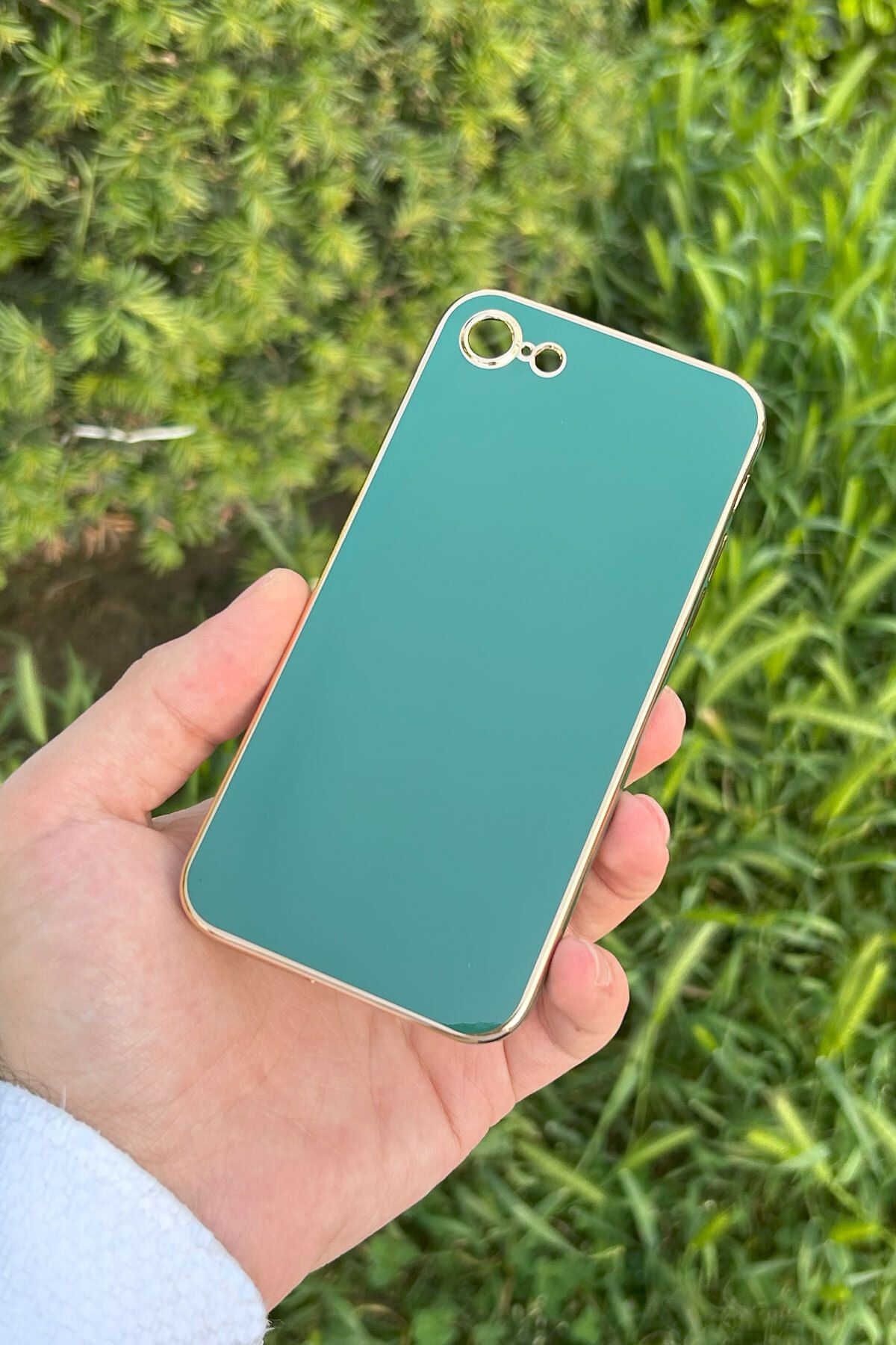 CEPSTOK iPhone 7/8/SE 2022 Kılıf Kenar Detaylı Yumuşak Parlak Silikon