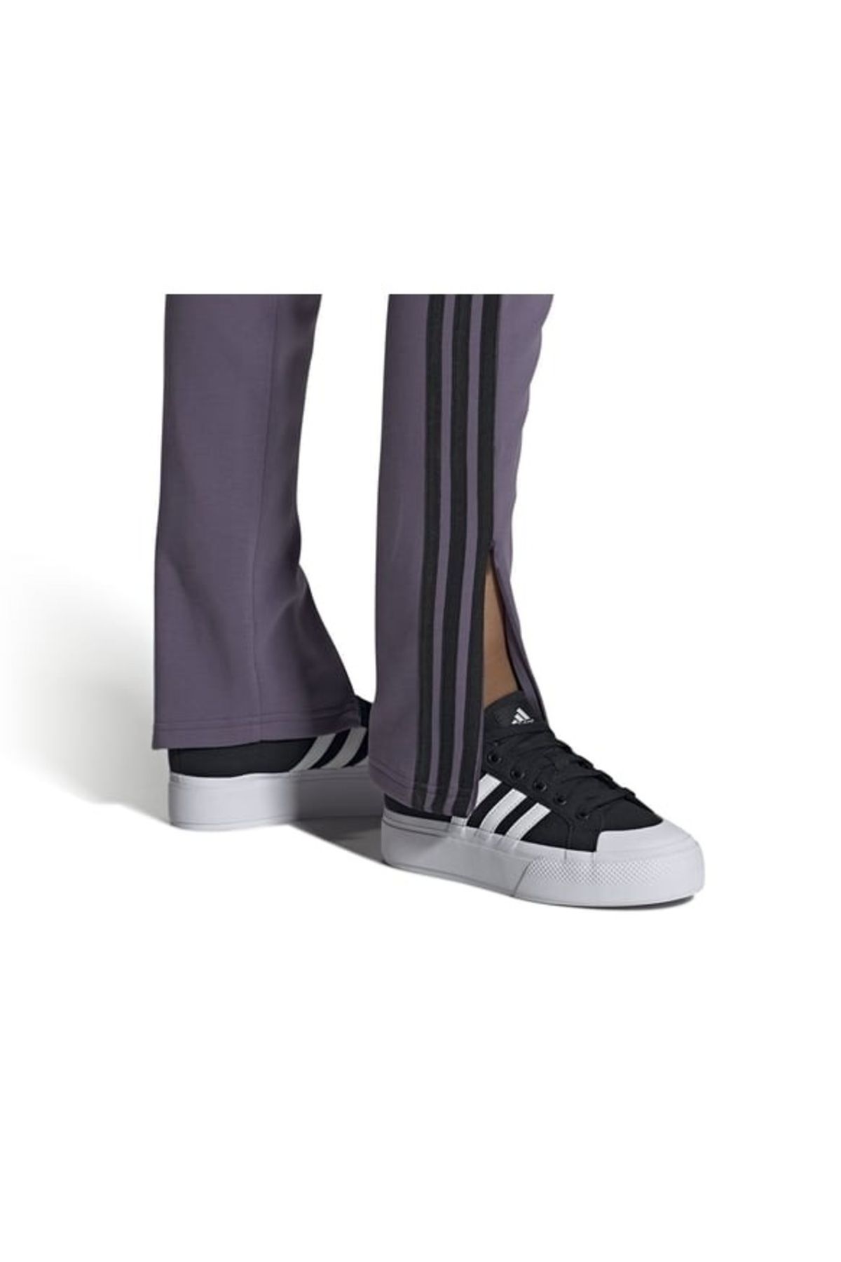 اسنیکر مشکی زنانه Bravada 2.0 Platform کفش ورزشی IE2310 adidas