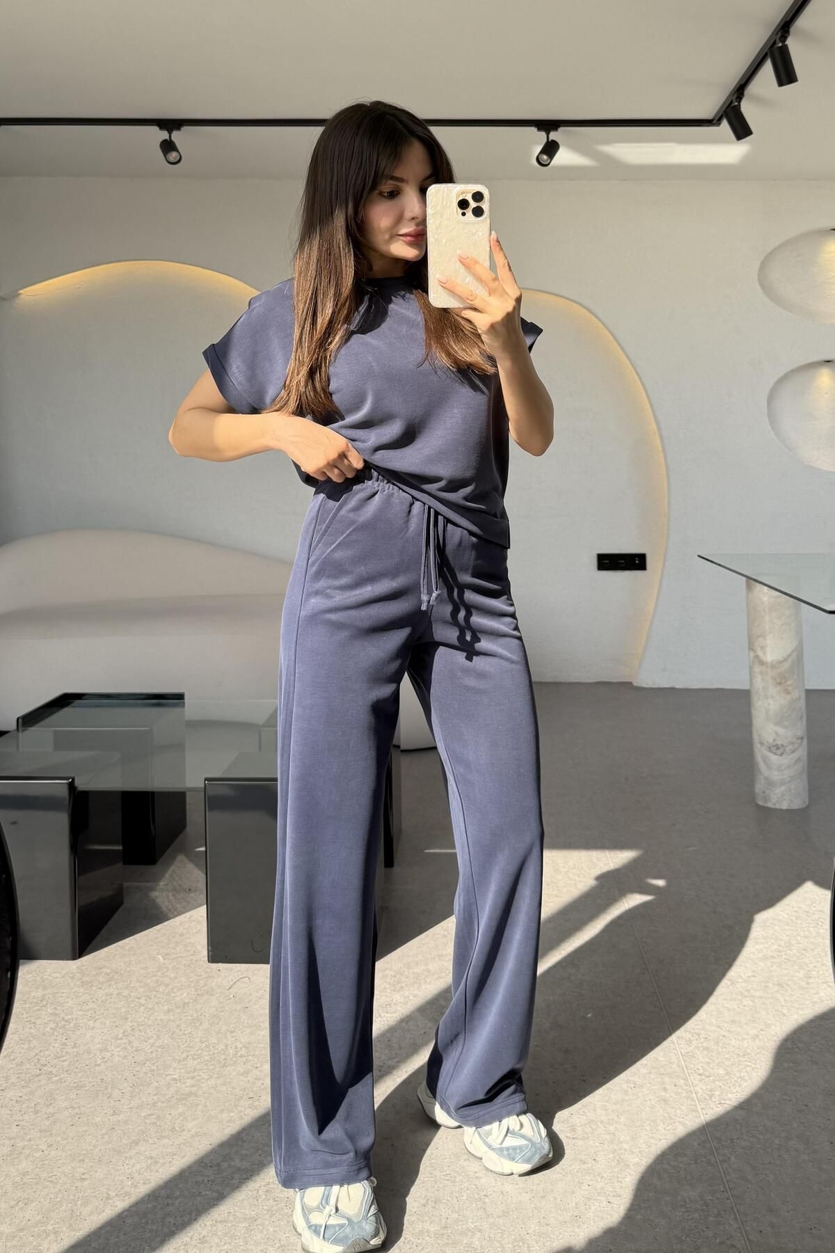 Gizem Ecemiş William Lacivert Yarım Kollu Modal Takım