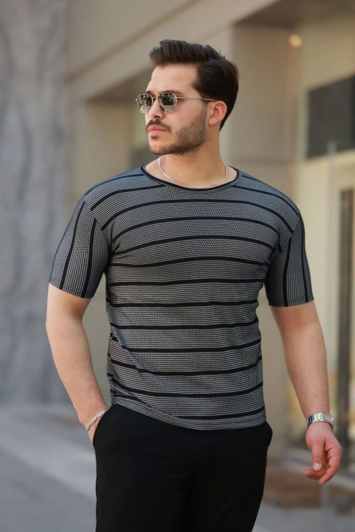 Kaplan Erkek Petek Desenli Kısa Kollu T-shirt