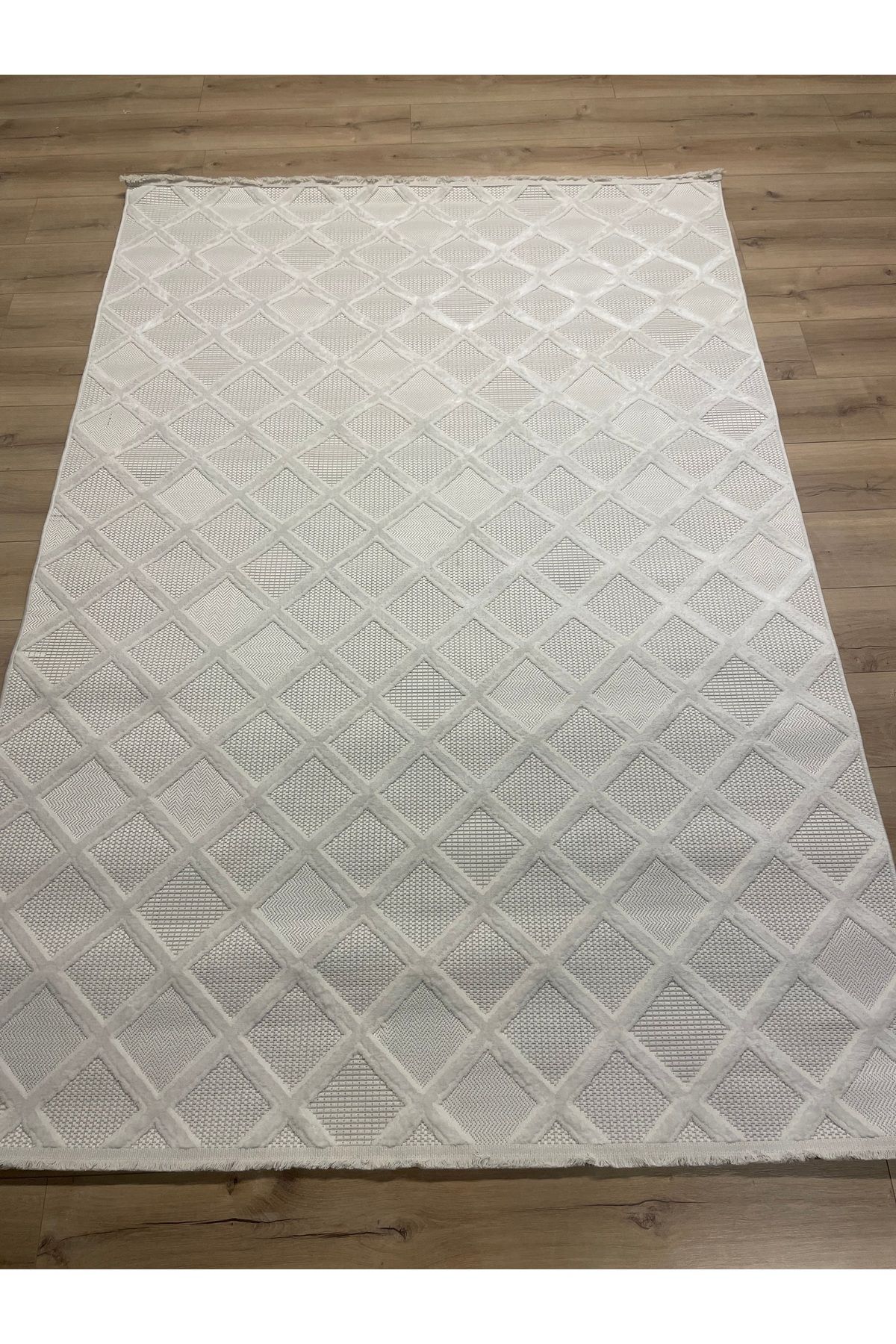 Merinos Halı MERİNOS İHRAÇ FAZLASI 160x230 İSKANDİNAV HALI