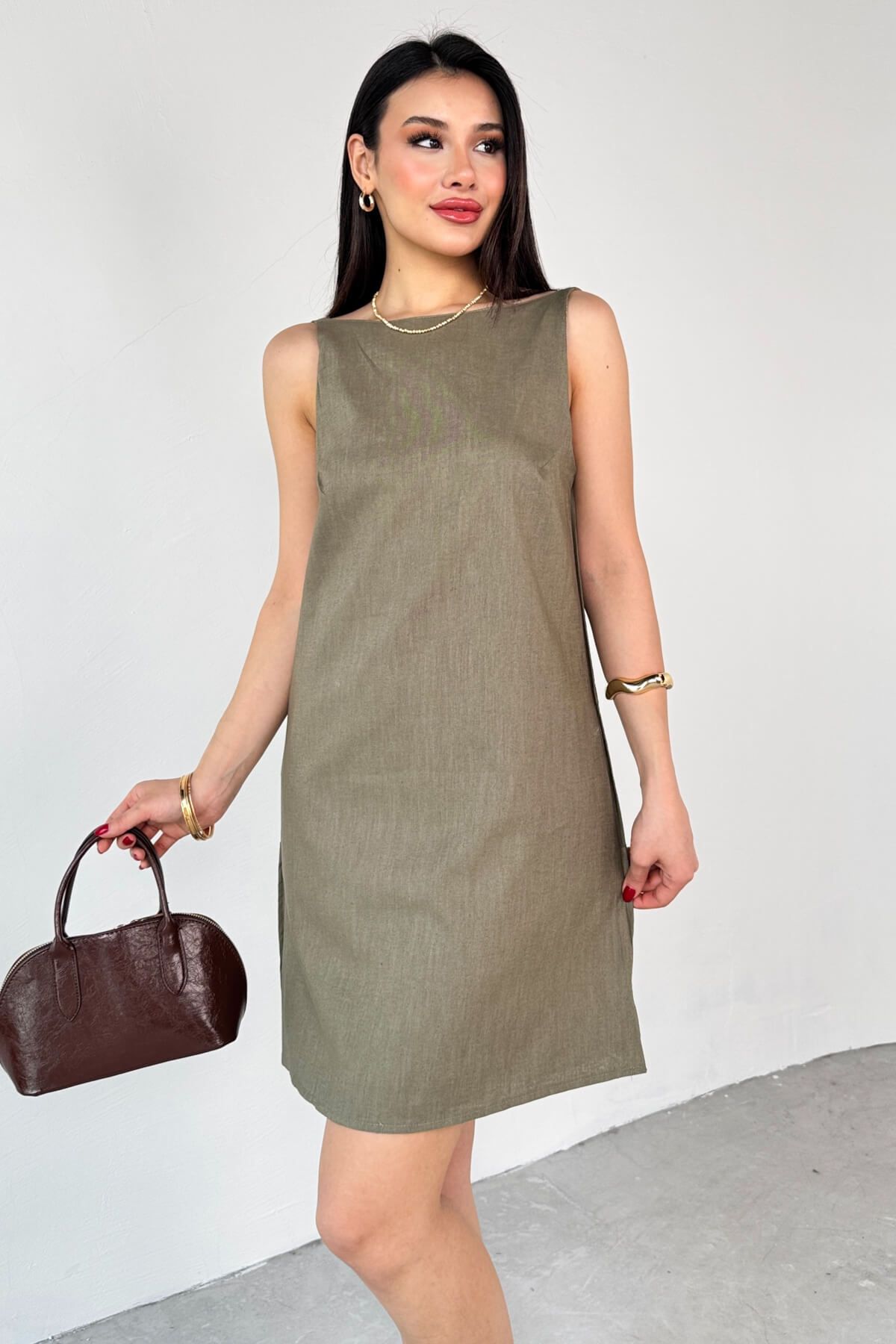 Cappmoda ELB-01779 Haki Keten Sırt Dekolteli Mini Elbise