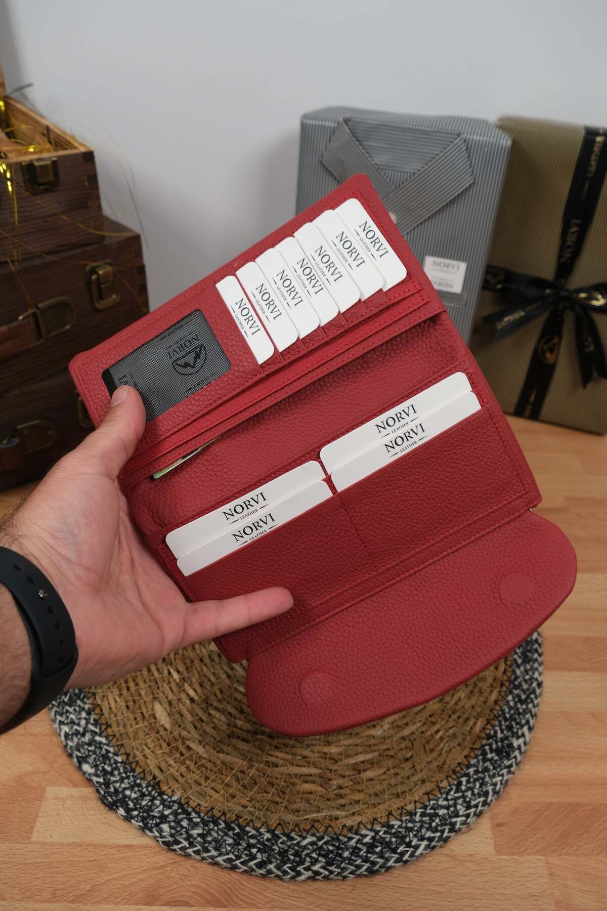 Norvi Leather Telefon Bölmeli Hakiki Deri Kadın Cüzdan Kırmızı