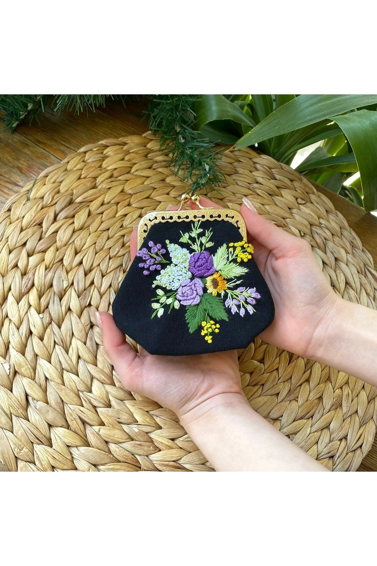Home Mini Cüzdan .Siyah Keten El işlemeli Vintage Tarzı Mini cüzdan. 10x10 ölçülerinde %100 El Emeği