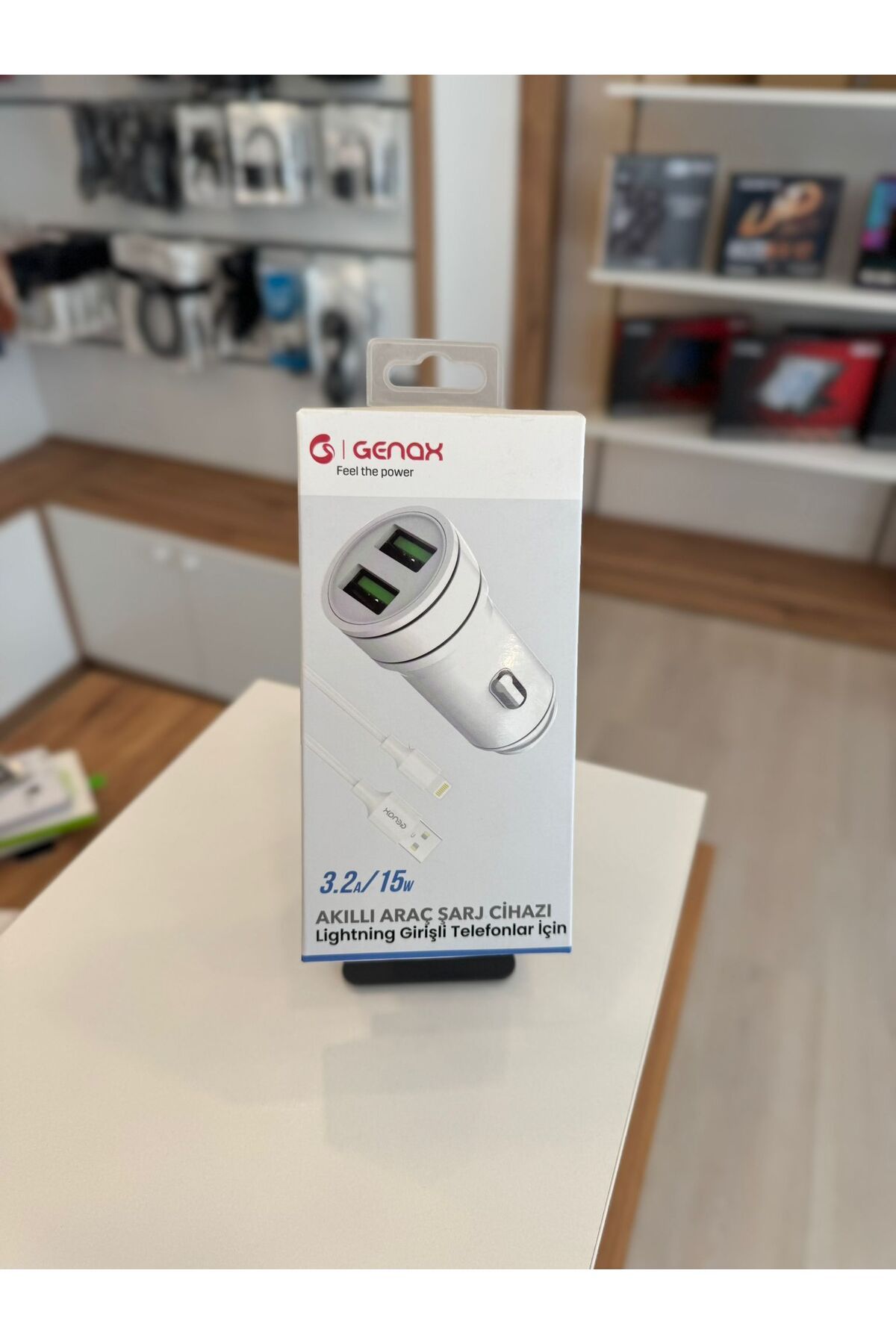 TeknolojiStore genax gnx016 lightning girişli araç şarj cihazı