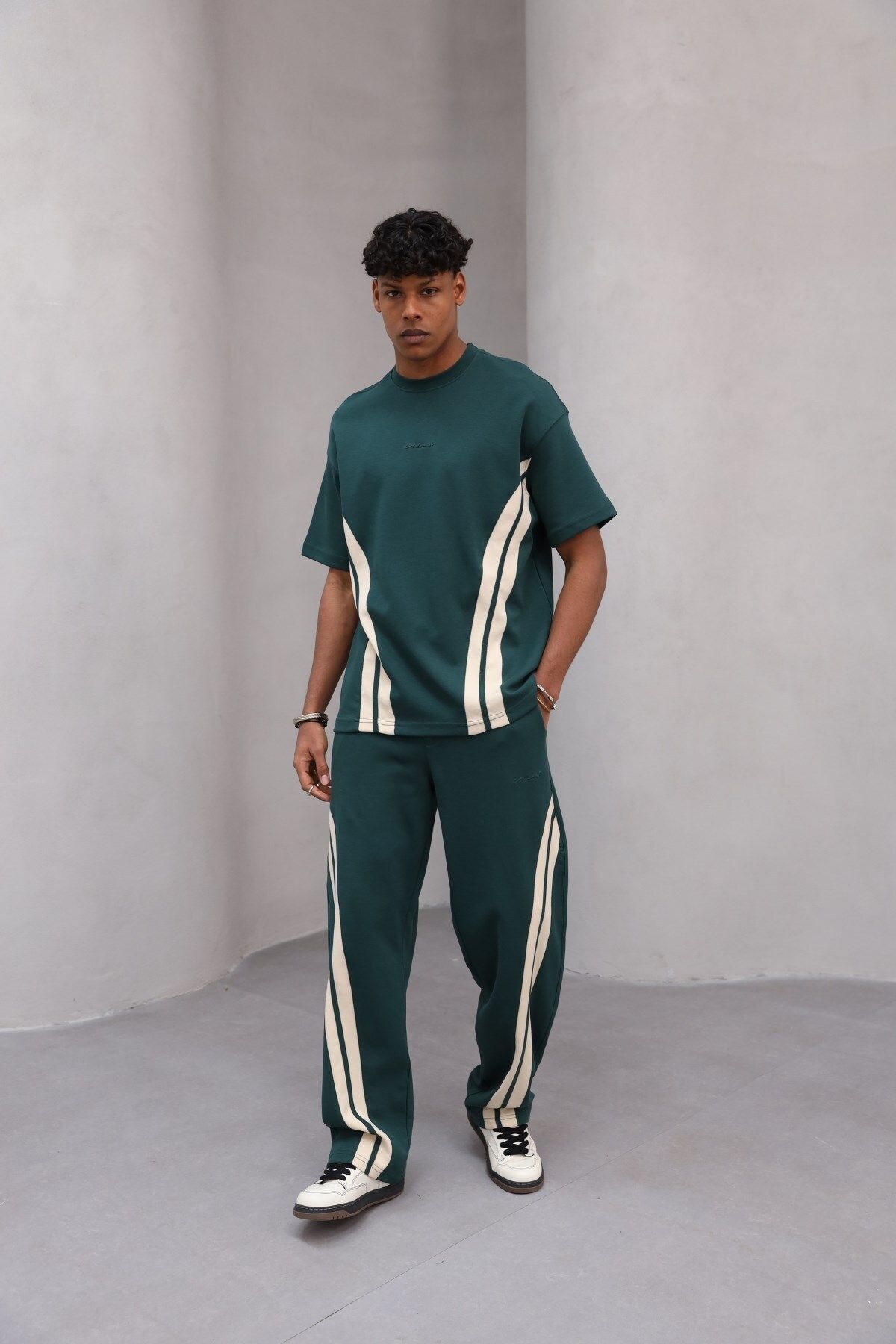 The Champ Clothing Rahat Kesim Şerit Detaylı Minimal Çizgili Oversize Erkek Günlük Takım