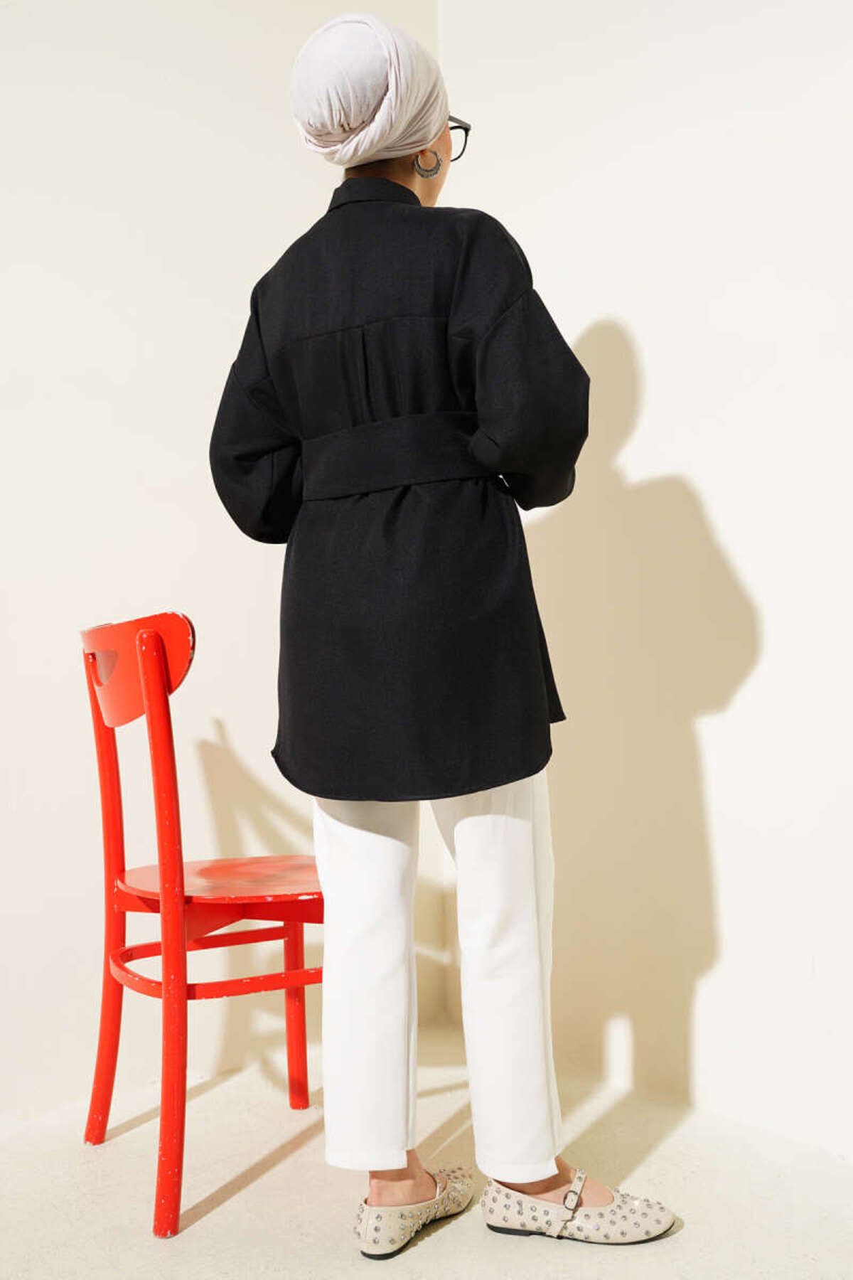 YAZGI MODA Kendinden Geniş Kuşaklı Gömlek Siyah