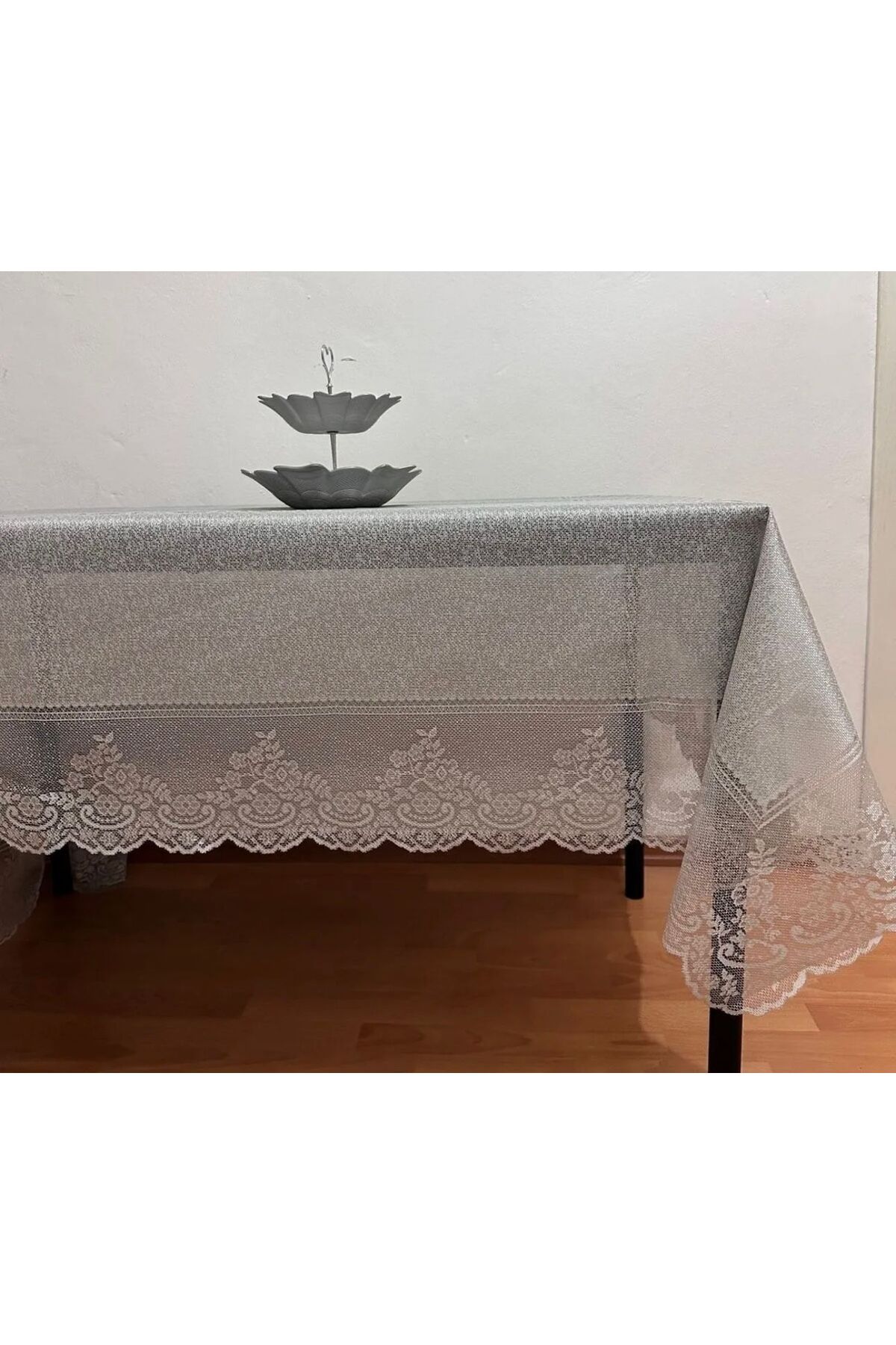 Home Dantelli Dertsiz Leke Tutmaz Masa Örtüsü