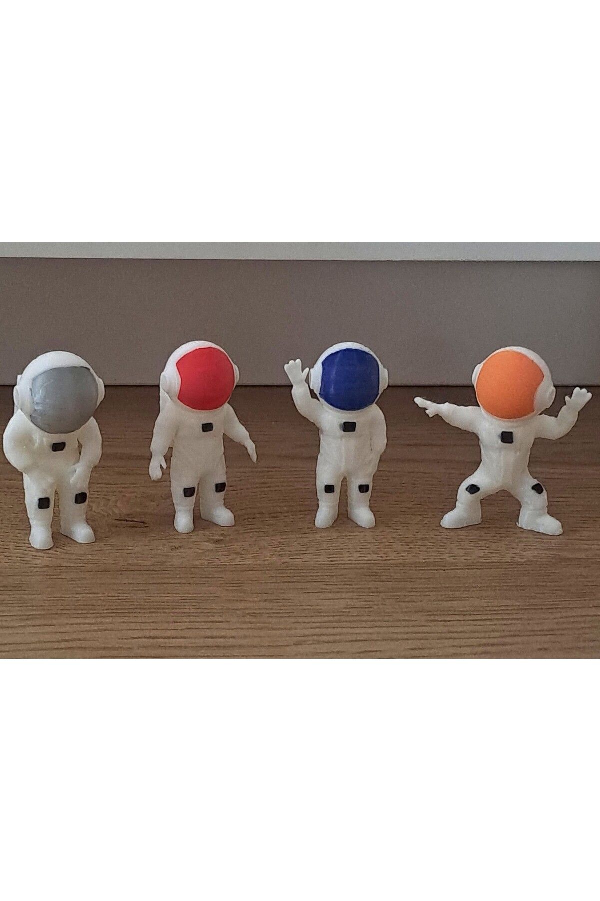 CosmosCraft Astronot,Oyuncak,Pasta Süsü 4 adet