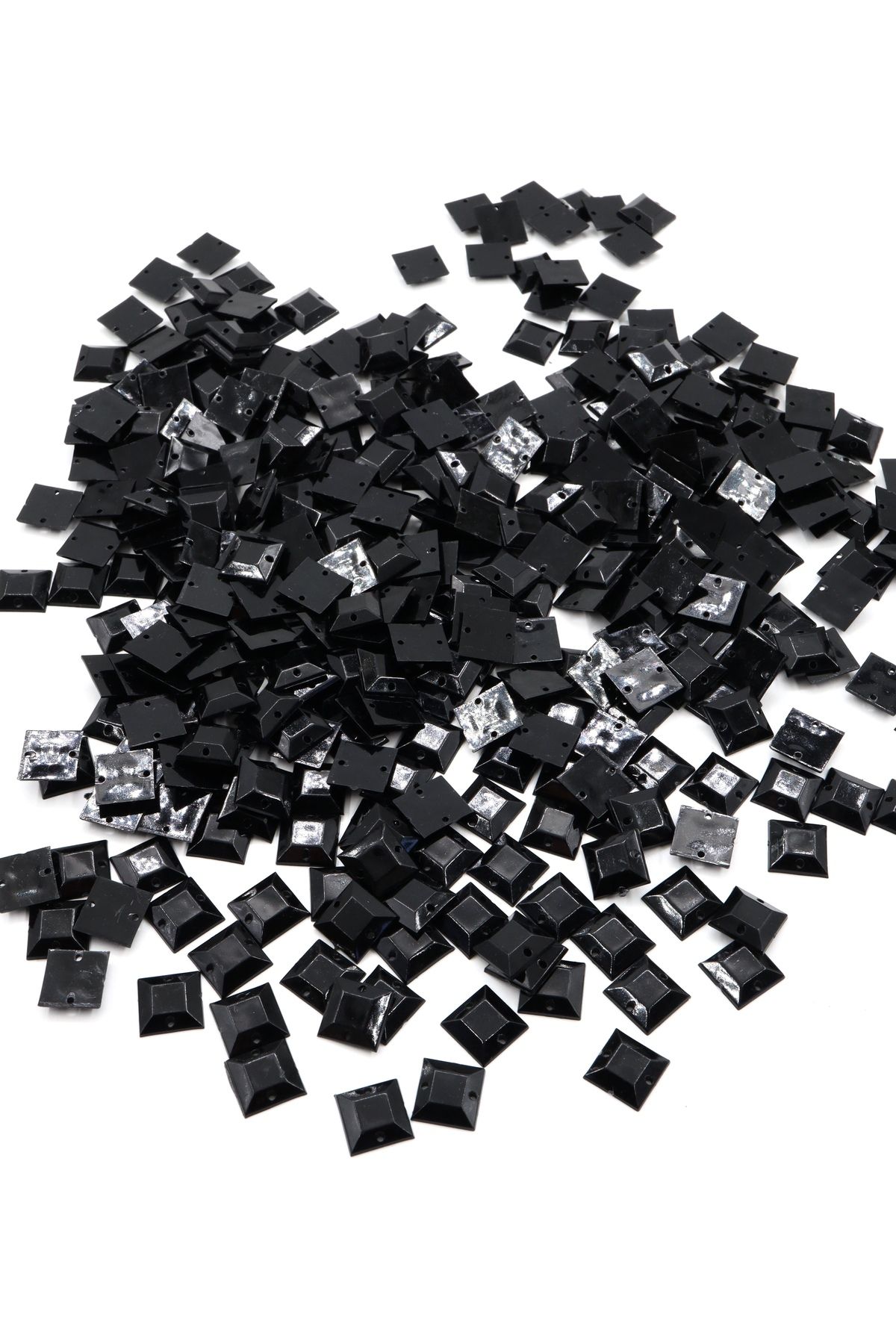 YENİCİ Kare Plastik Dikme Taş 1000 Adet (10*10)