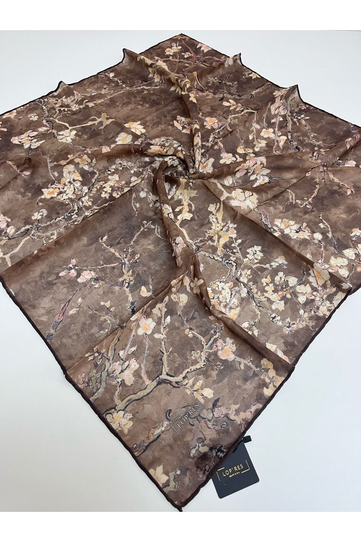 Butik Yeni Kaymayan Soft Çiçekli Ağaç Desenli Zer Organik Kare Eşarp