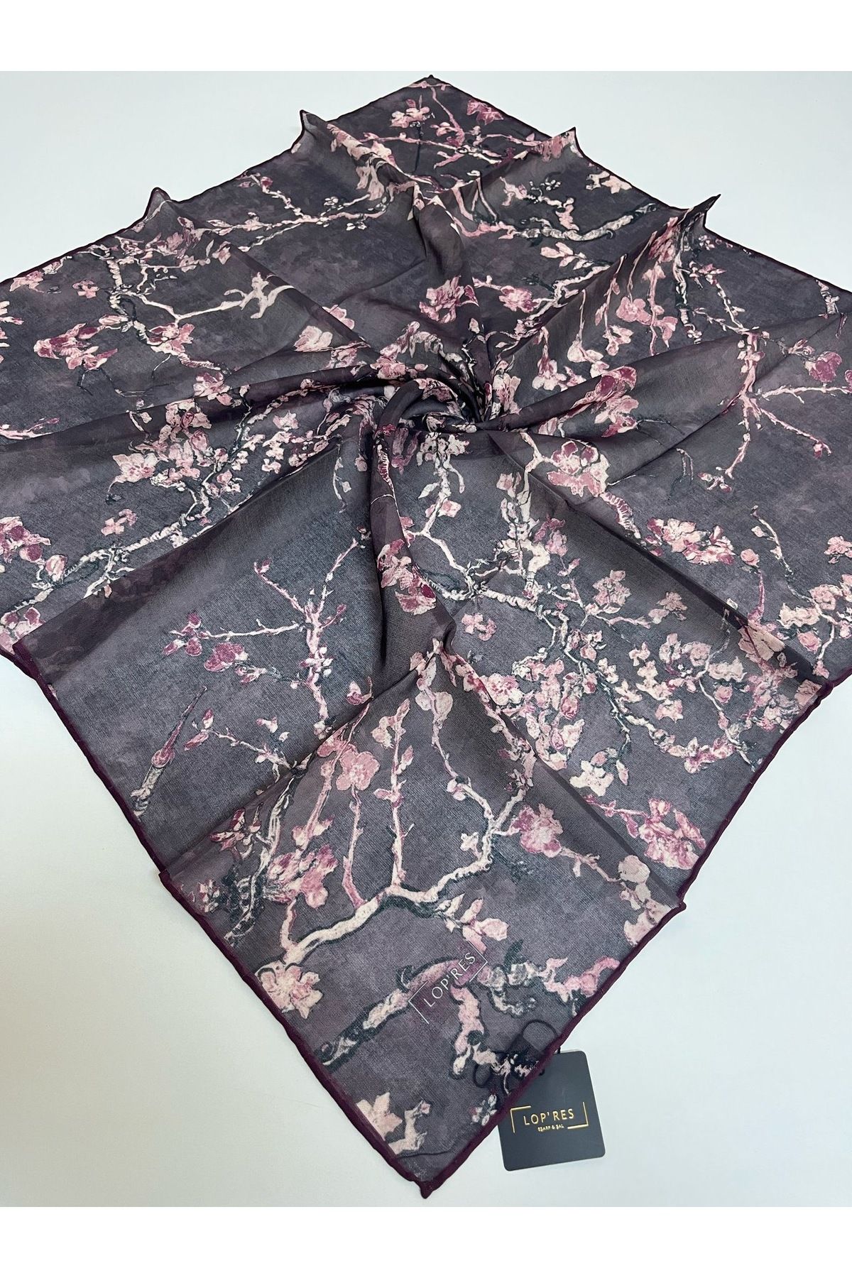 Butik Yeni Kaymayan Soft Çiçekli Ağaç Desenli Zer Organik Kare Eşarp