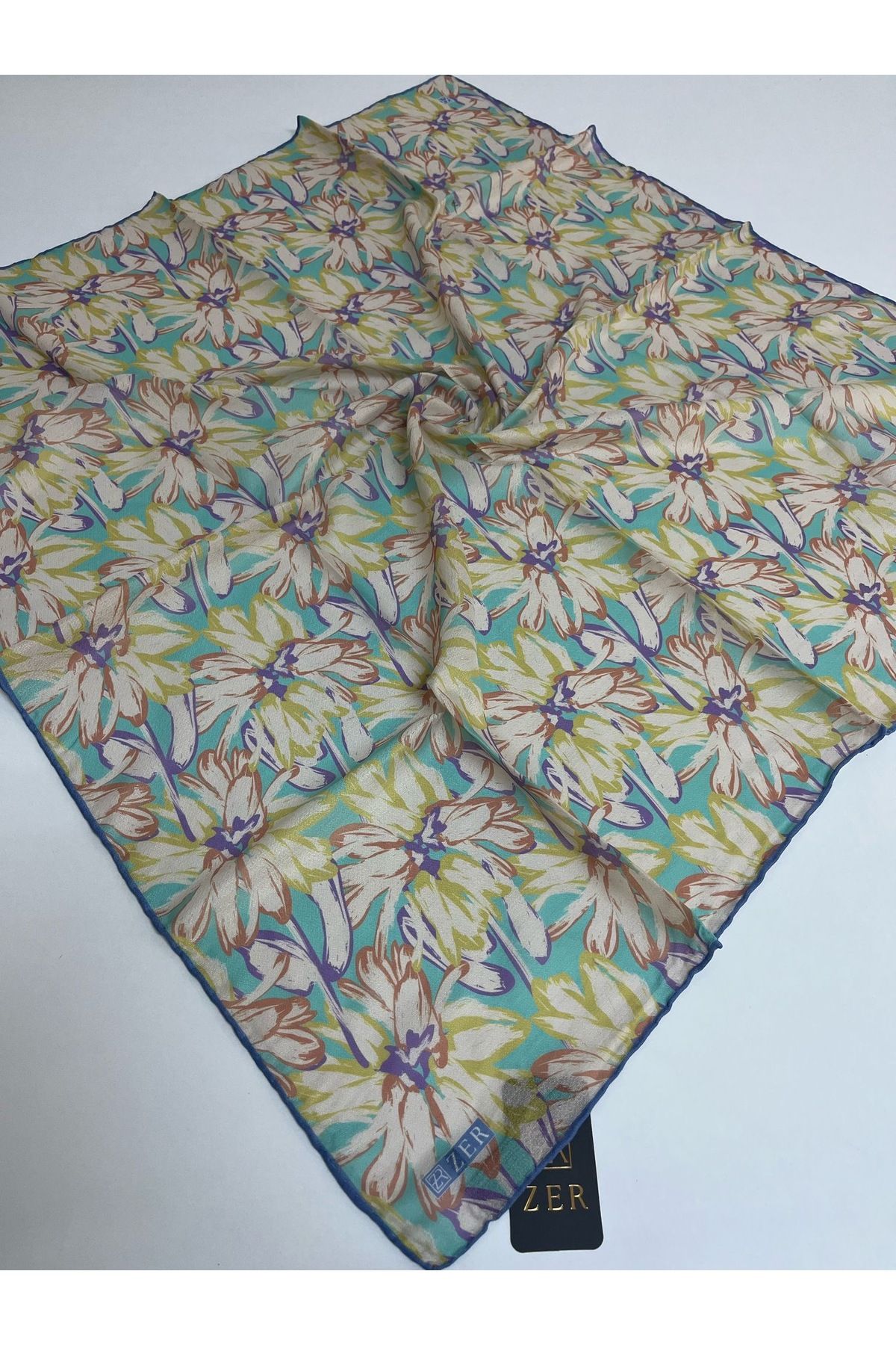 Butik Yeni Kaymayan Soft Çiçek Desenli Zer Organik Kare Eşarp