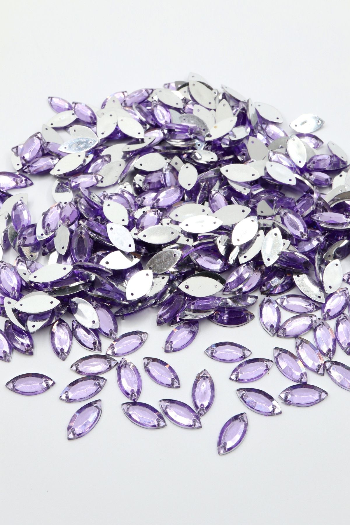 YENİCİ Mekik Plastik Dikme Taş 1000 Adet (7*14)