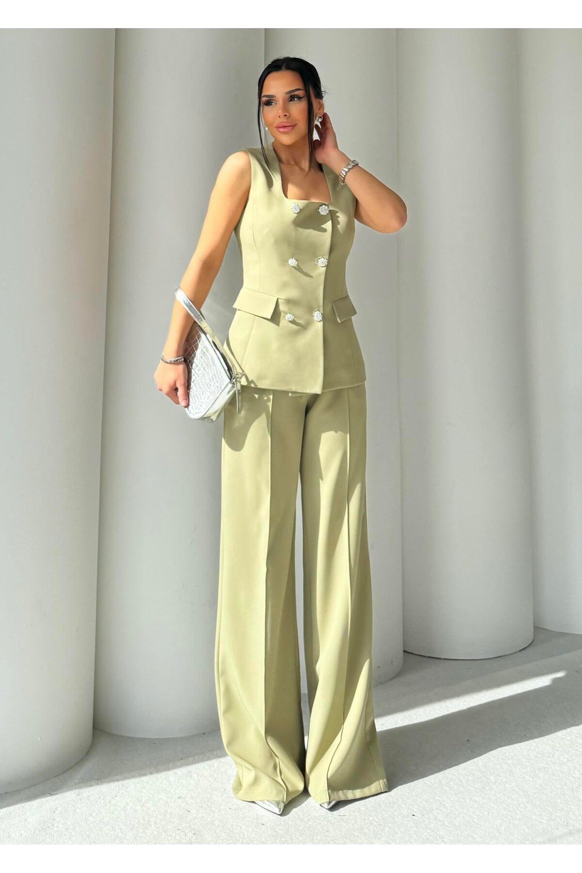 ZF BUTİK-Set de vestă și pantaloni cu guler pătrat 2