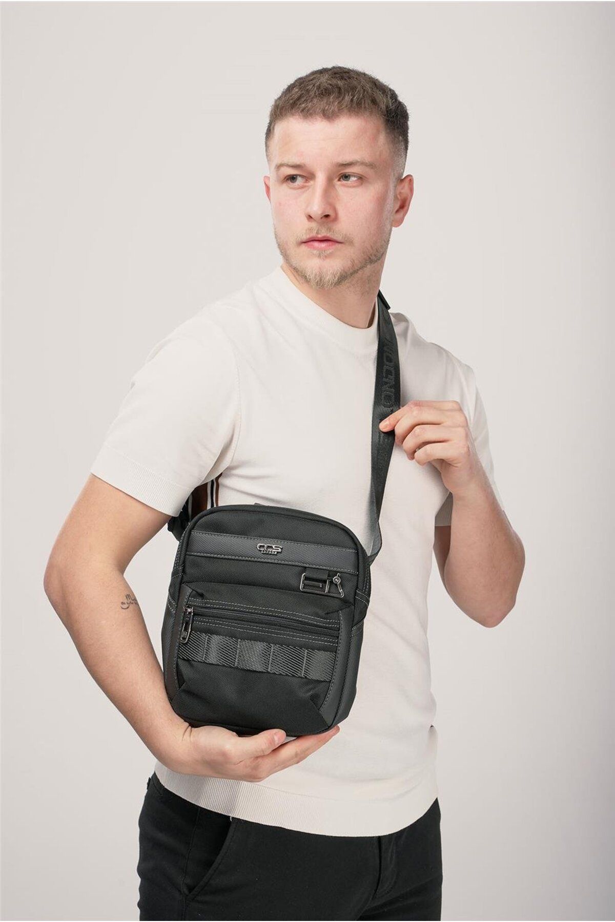 ÇÇS 31533 Askılı Çanta