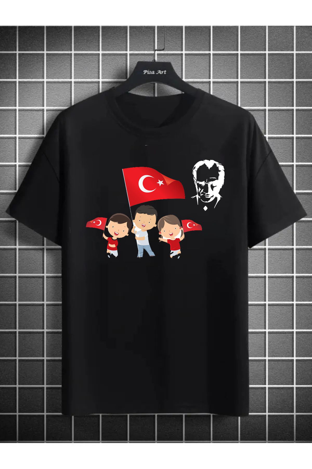 Pisa Art 23 Nisan Ulusal Egemenlik ve Çocuk Bayramı Temalı Çocuk ve Yetişkin T-shirt