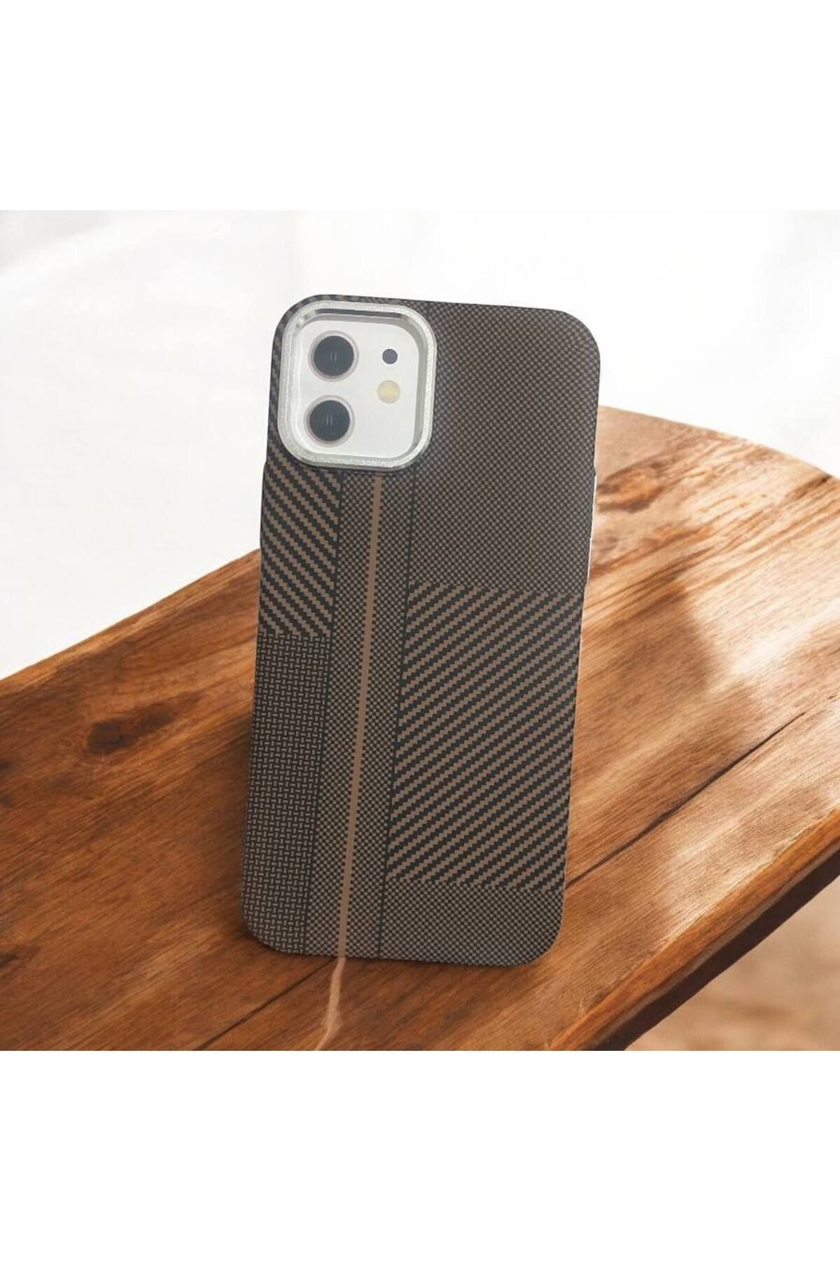 Bruntoo BR Apple İphone 12/12 Pro Uyumlu Lux Carbon Fiber Magsafe Metal Kılıf Ultra Hafif İnce Manyetik Kapak.