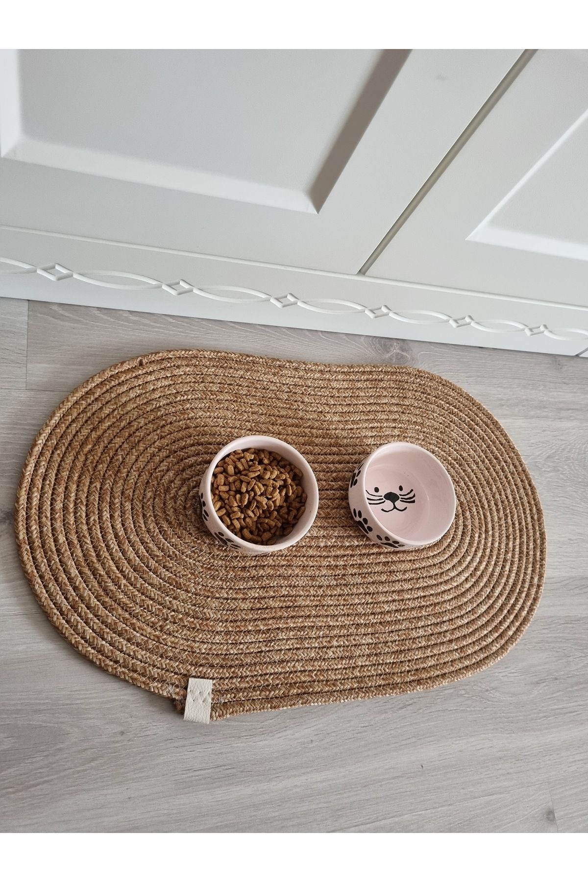 ÖRGÜM Kedi Servis Altlığı Kedi Beslenme Paspası 50x30 cm