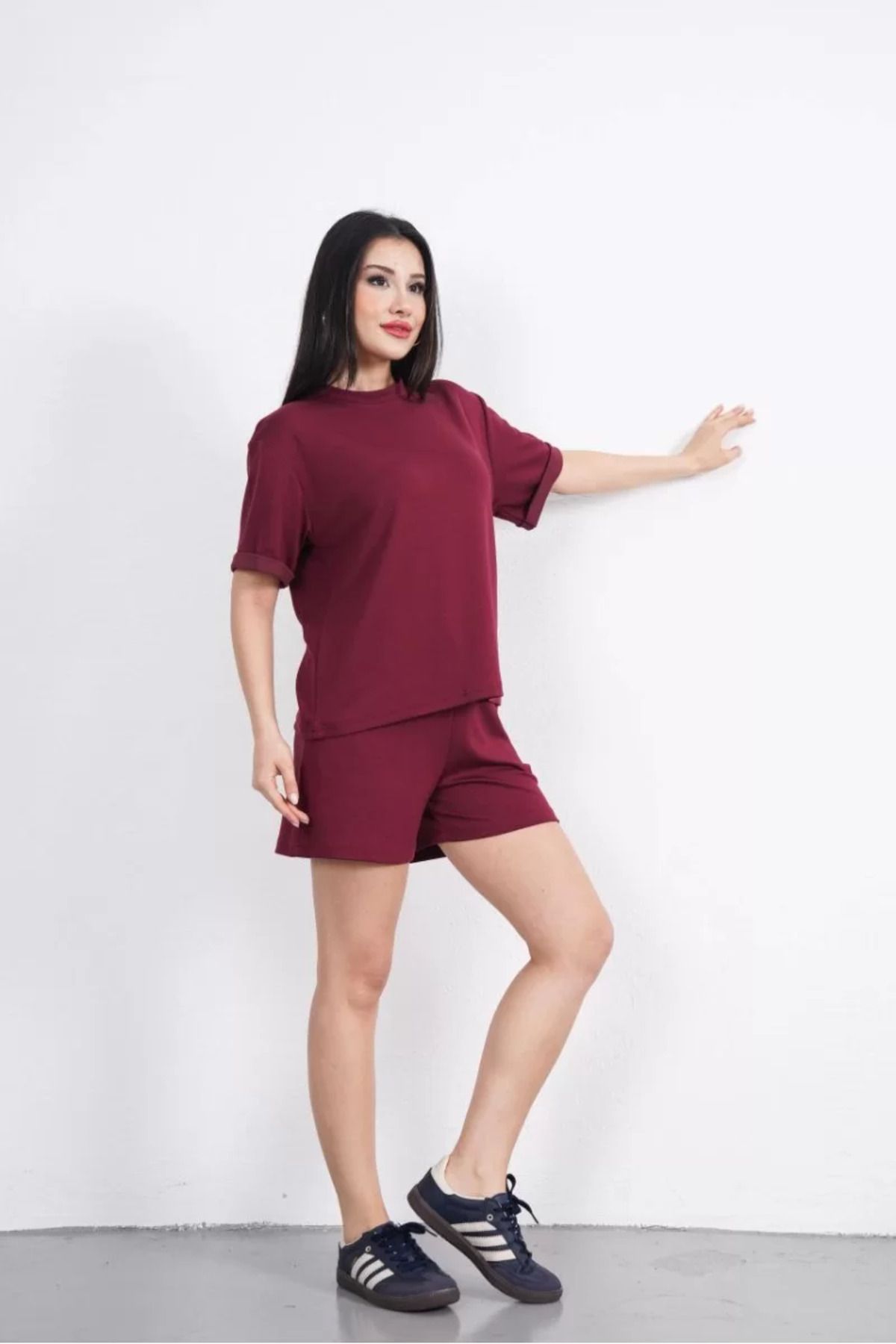 BBbutik Kadın Bisiklet Yaka T-shirt Şort Alt Üst Takım