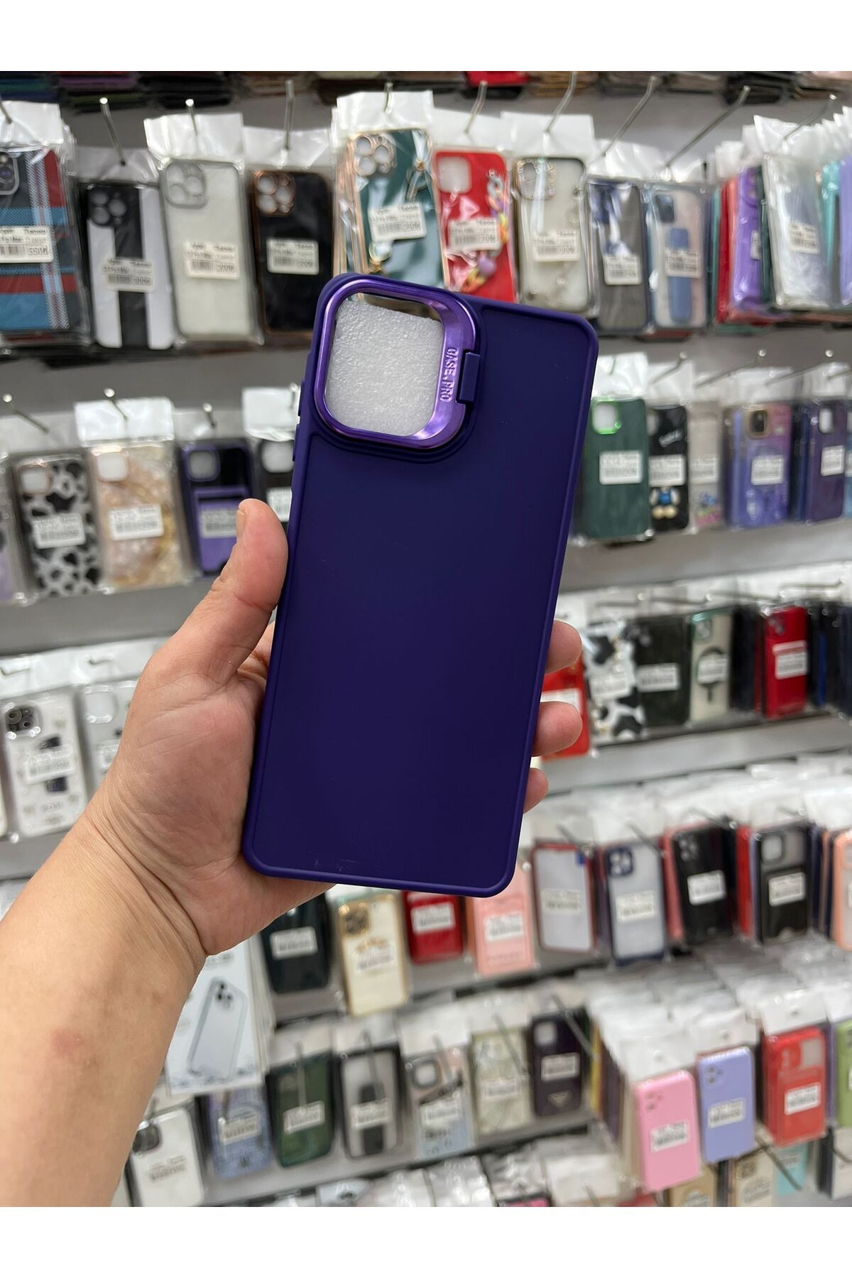 TECNOTREND GALAXY A06 Stand Olabilen Tuşu Kolay Basmalı Lansman Kılıf