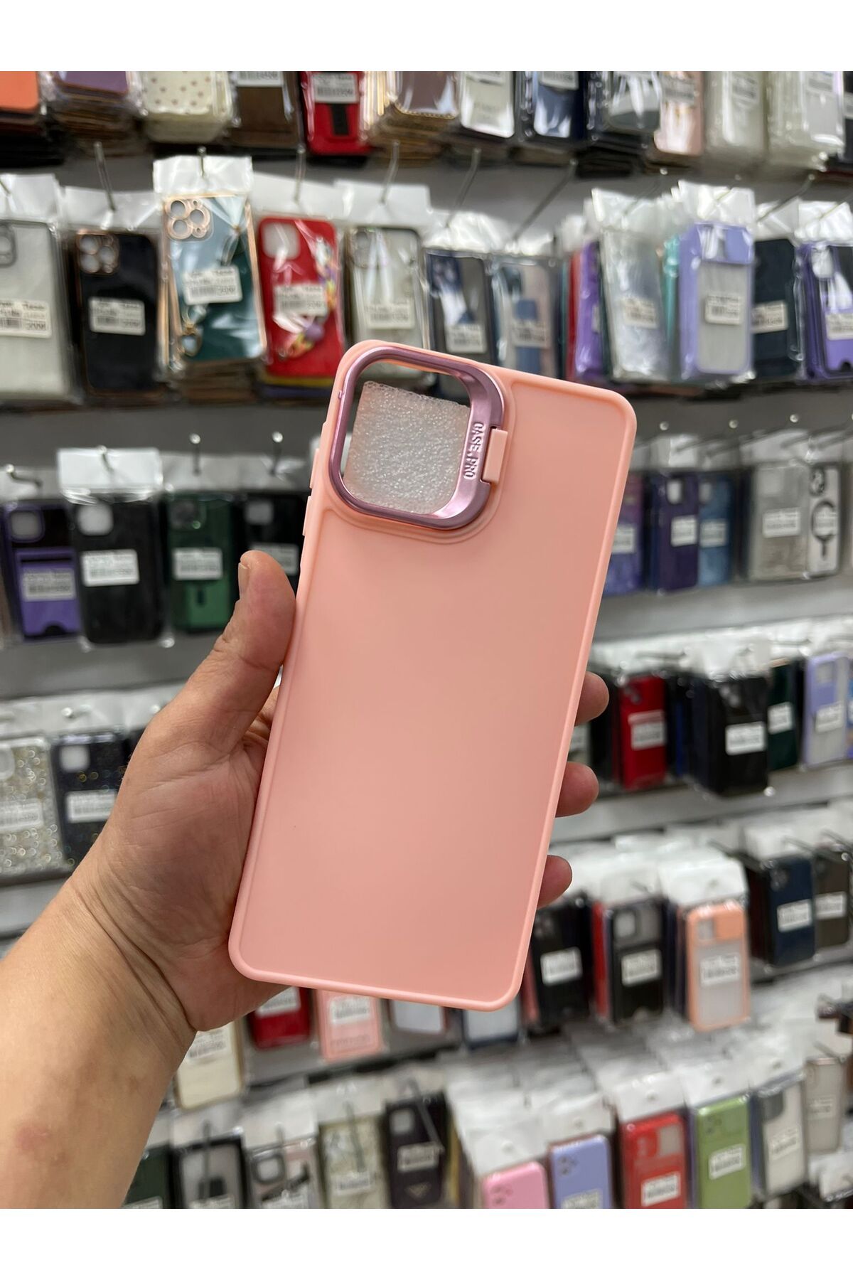 TECNOTREND GALAXY A06 Stand Olabilen Tuşu Kolay Basmalı Lansman Kılıf