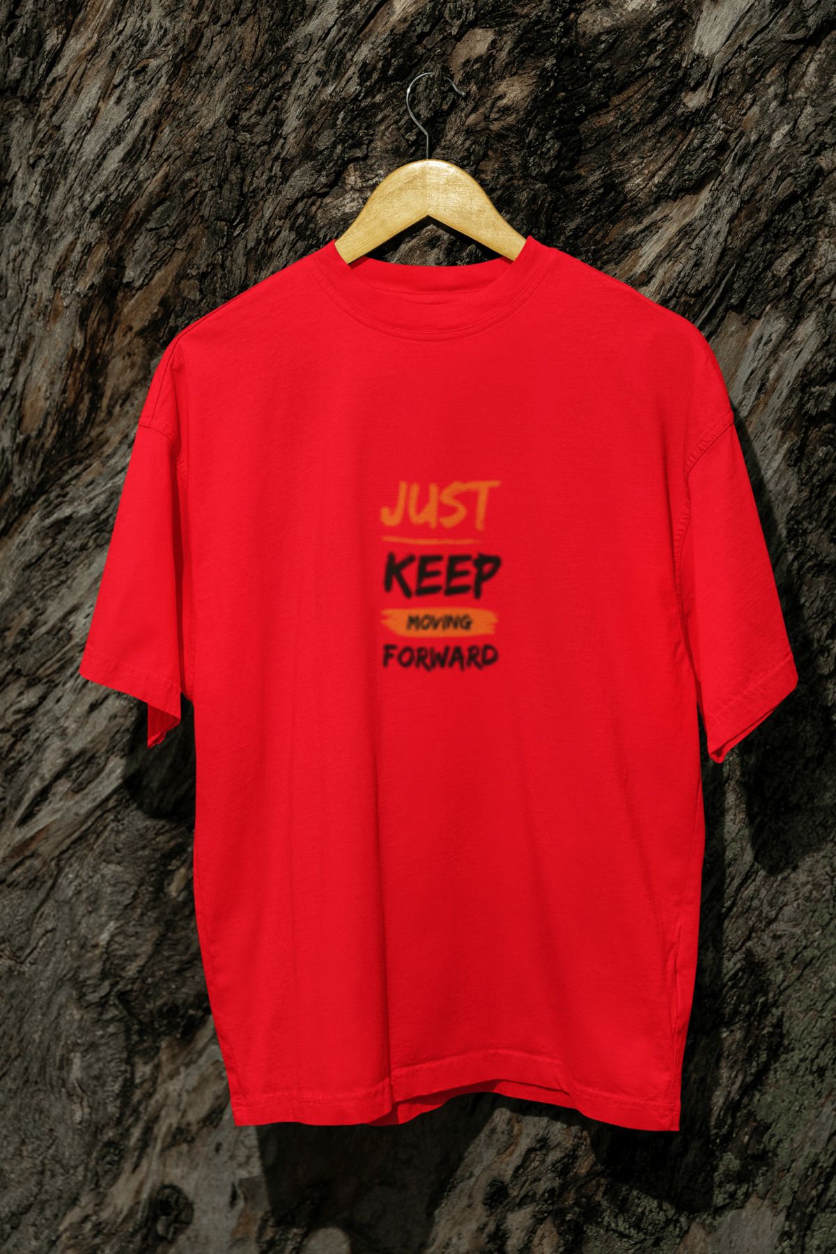 MG JUST KEEP MOVING FORWARD BASKILI UNISEX BİSİKLET YAKA PAMUKLU OVERSIZE KALIP KISA KOLLU T-SHIRT